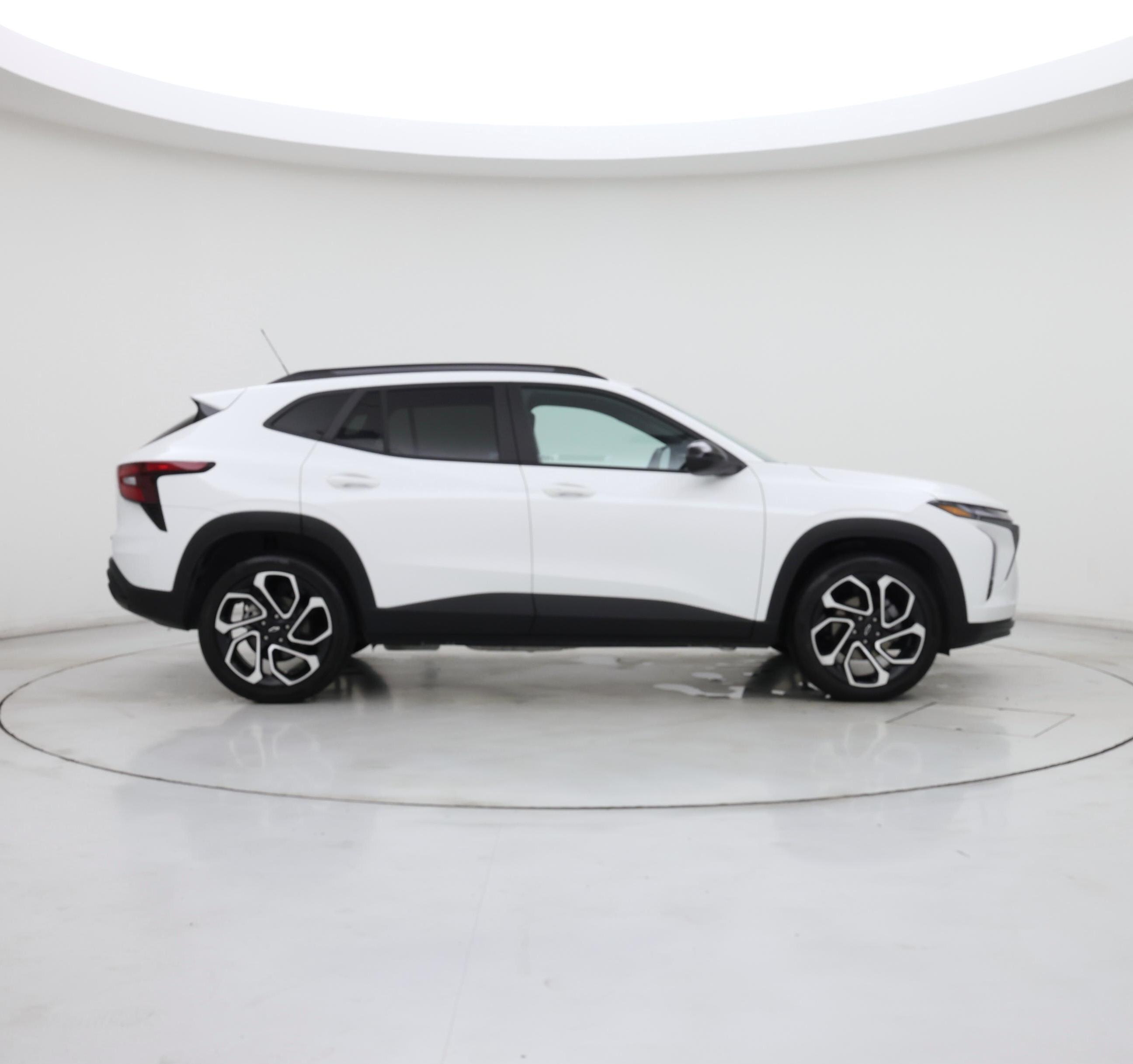 Thumbnail: 2025 Chevrolet Trax - 7