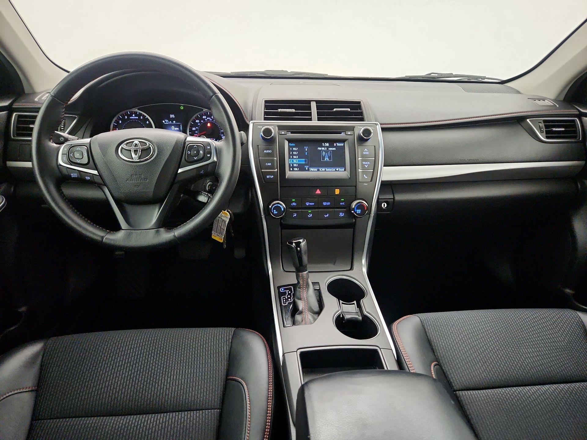Thumbnail: 2016 Toyota Camry - 9