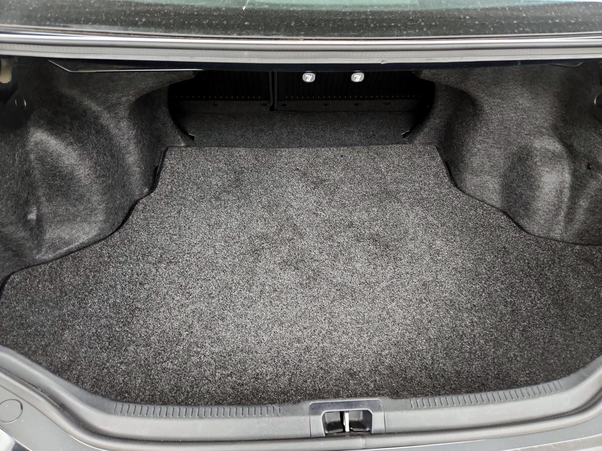 Thumbnail: 2016 Toyota Camry - 20