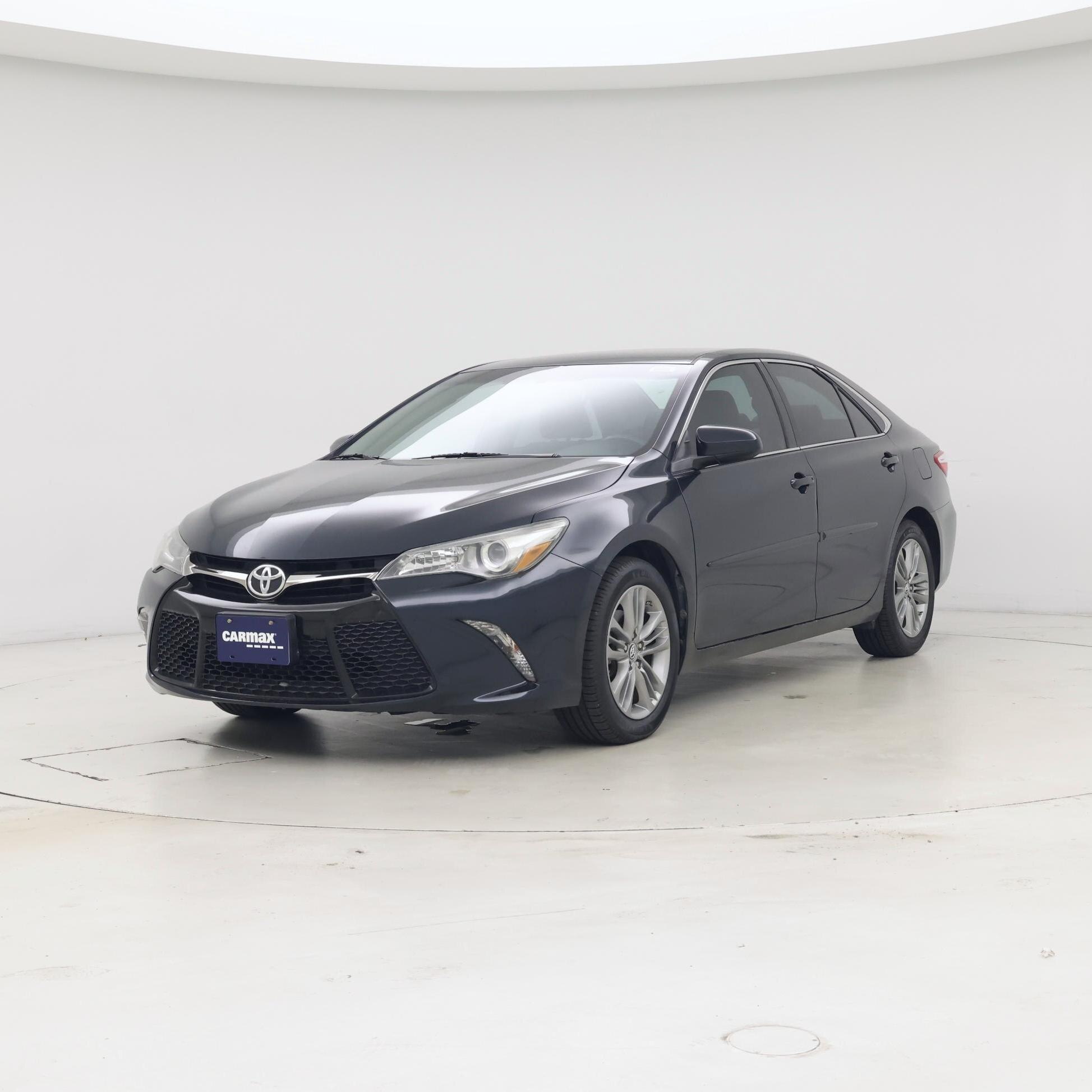 Thumbnail: 2016 Toyota Camry - 4