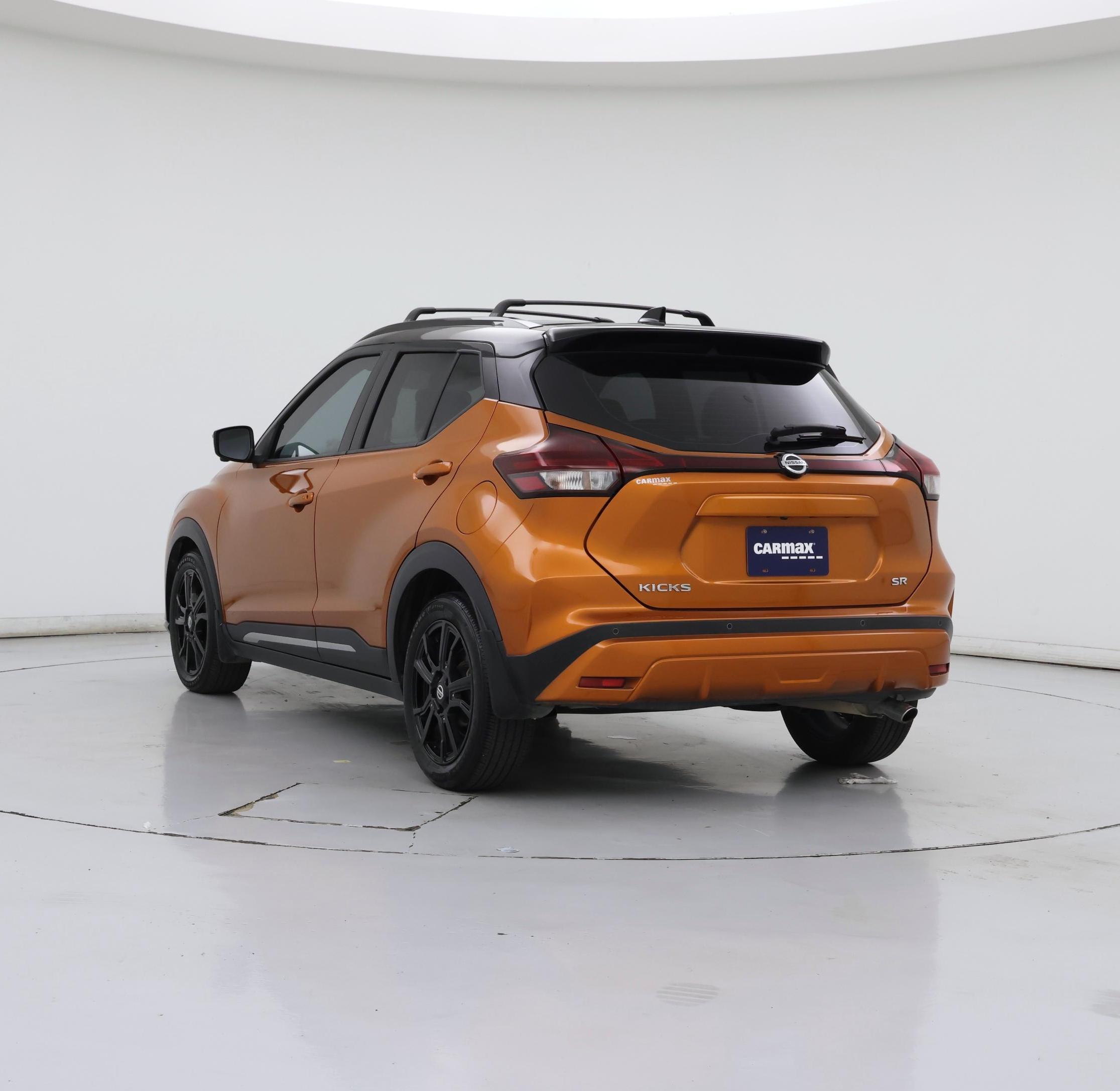 Thumbnail: 2021 Nissan Kicks - 2