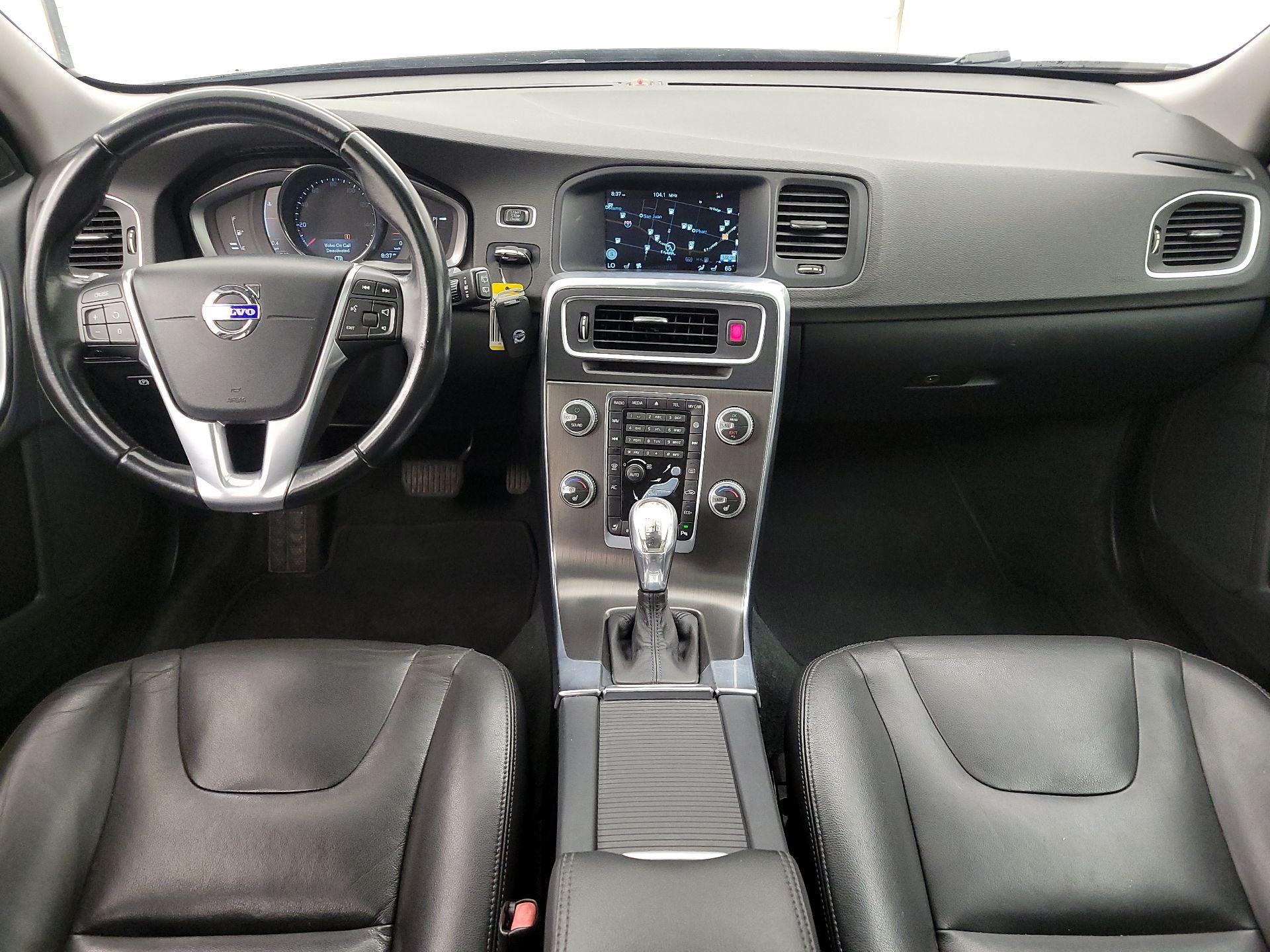 Thumbnail: 2015 Volvo V60 - 9