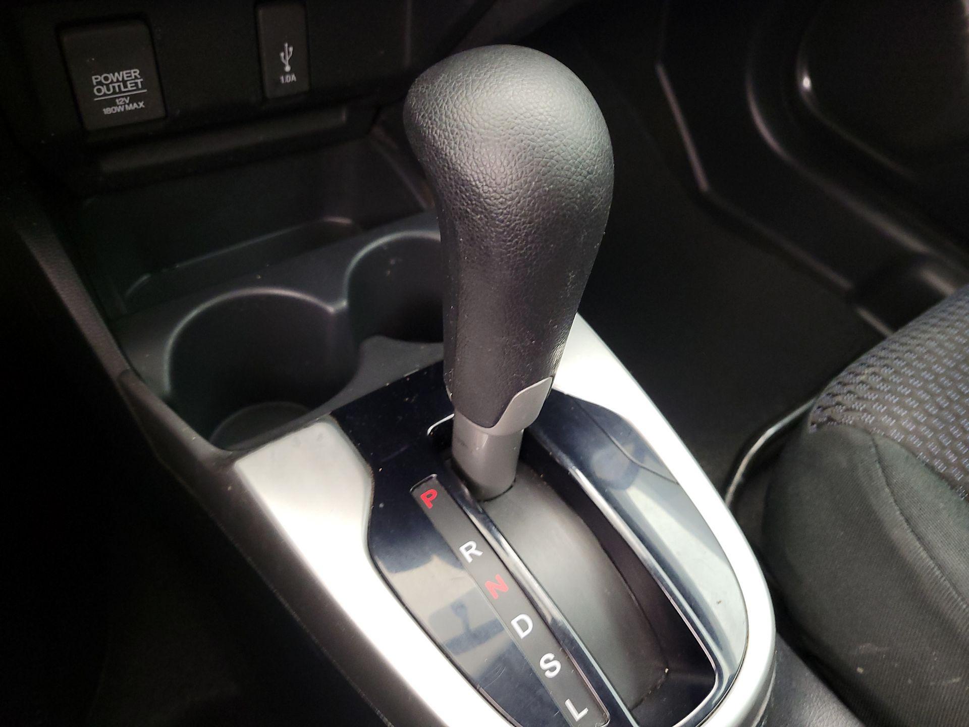 Thumbnail: 2020 Honda Fit - 17