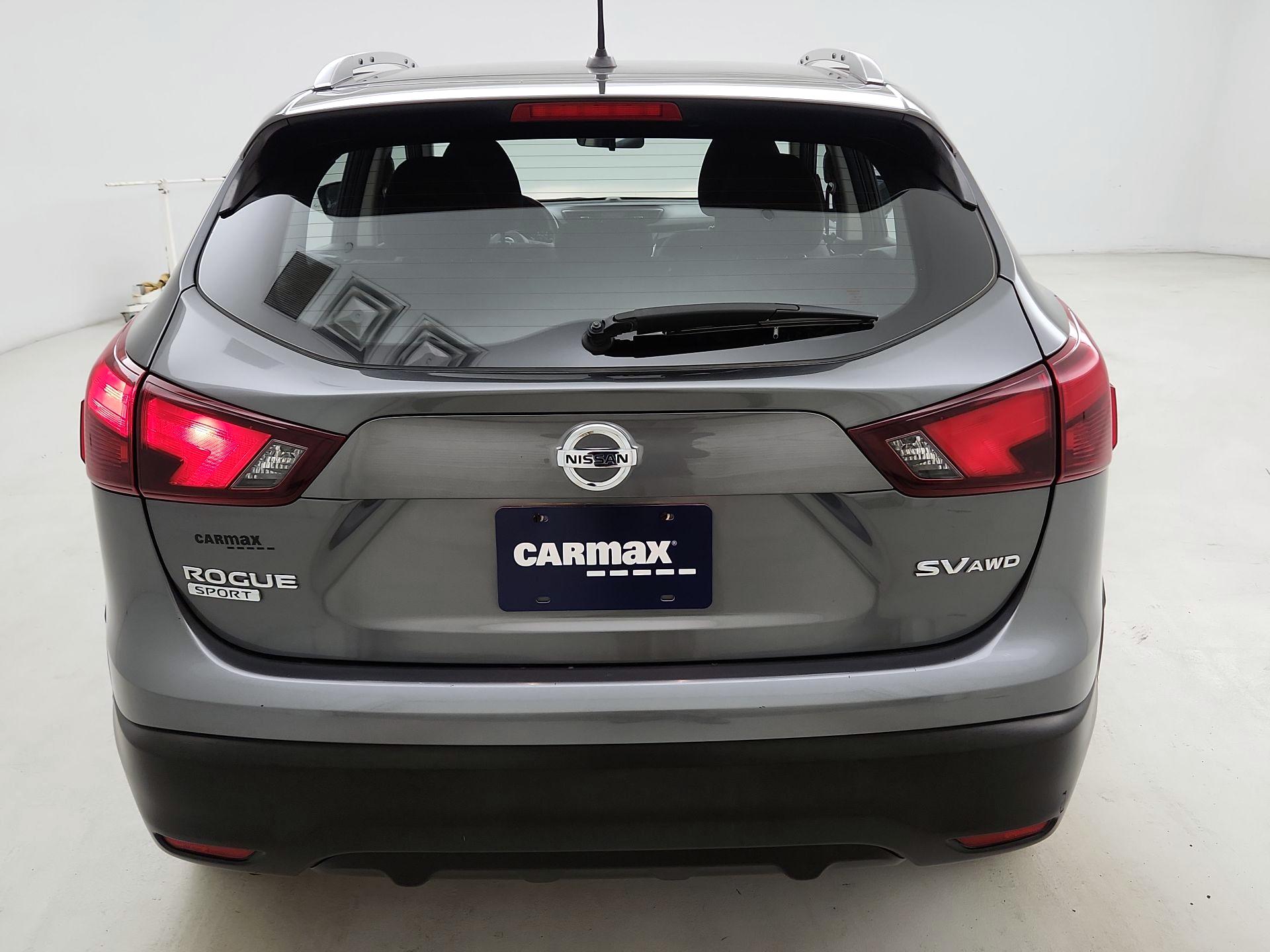 Thumbnail: 2018 Nissan Rogue Sport - 6