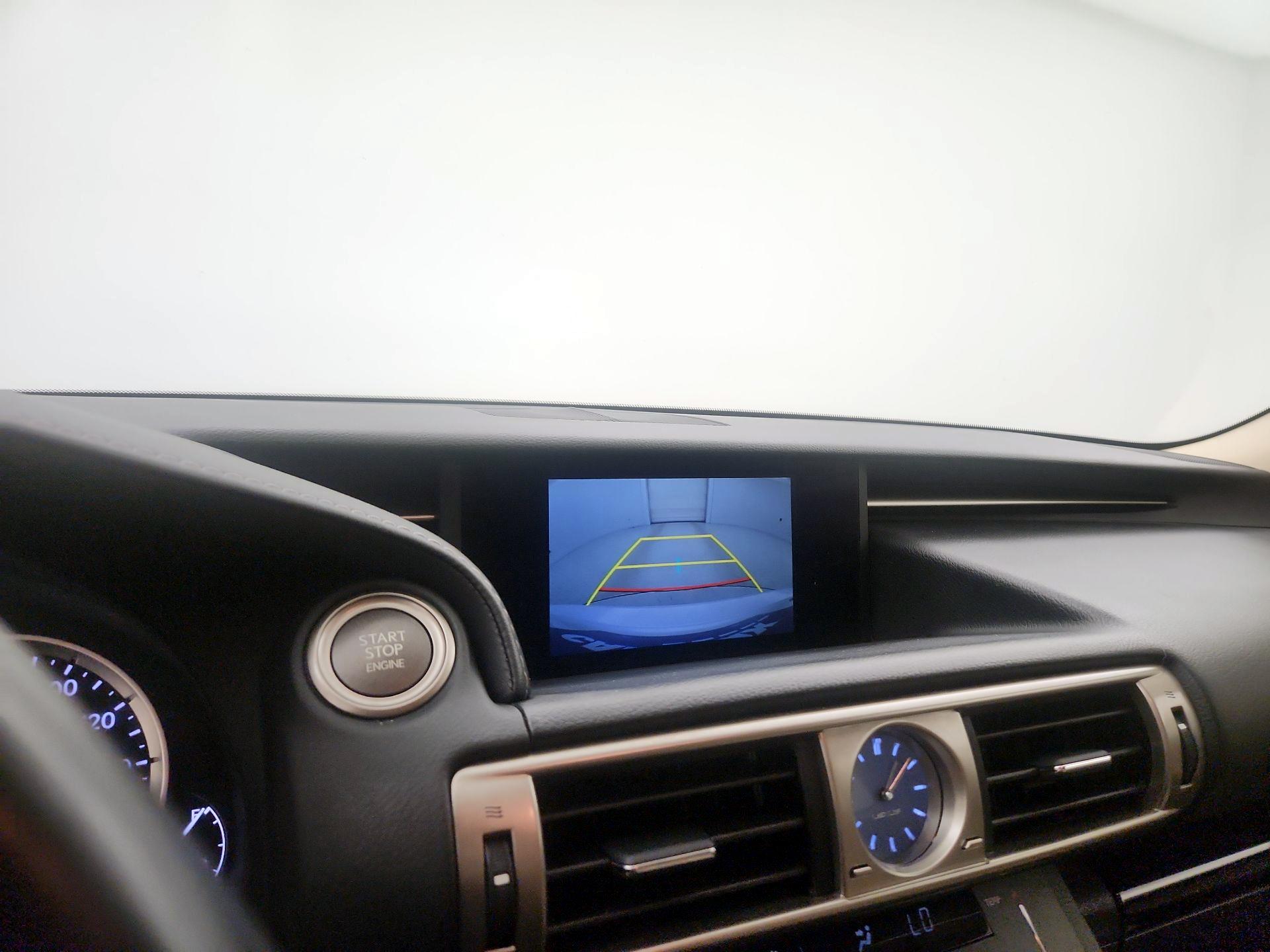 Thumbnail: 2015 Lexus IS - 13