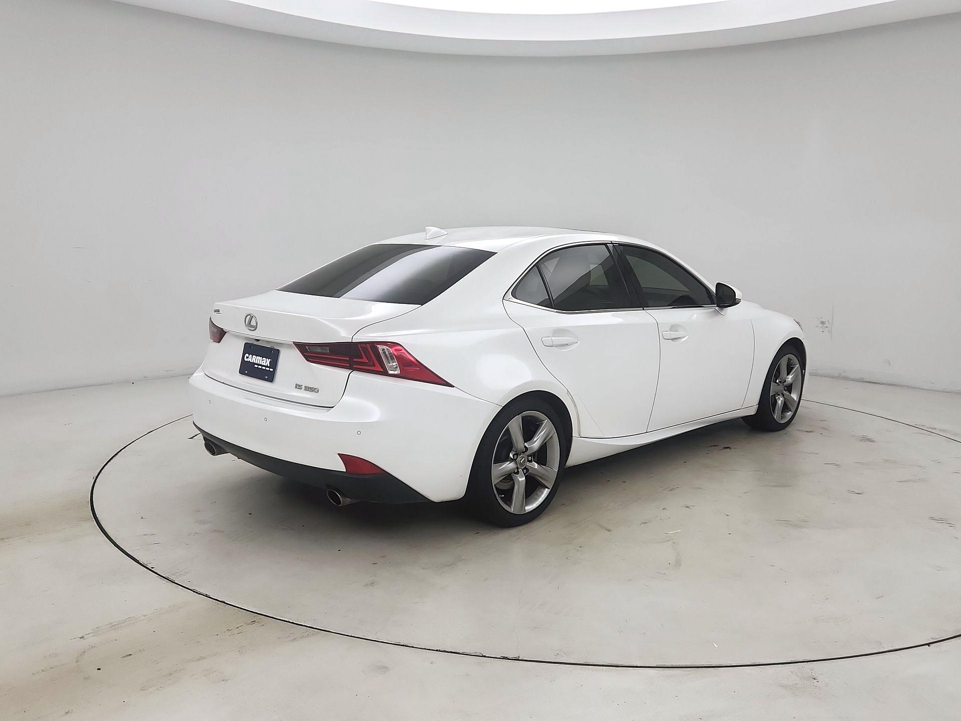 Thumbnail: 2015 Lexus IS - 5
