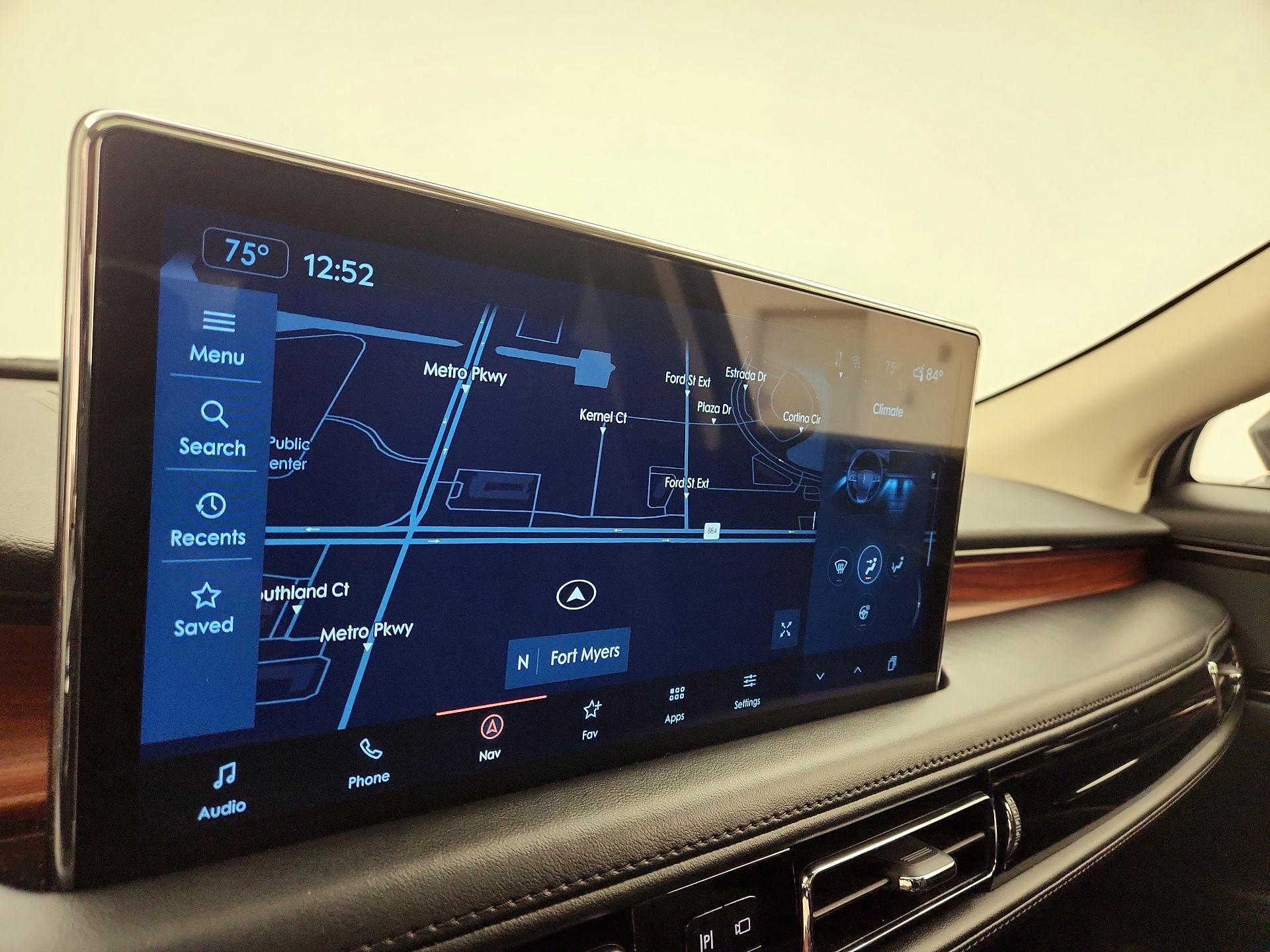 Thumbnail: 2022 Lincoln Nautilus - 14