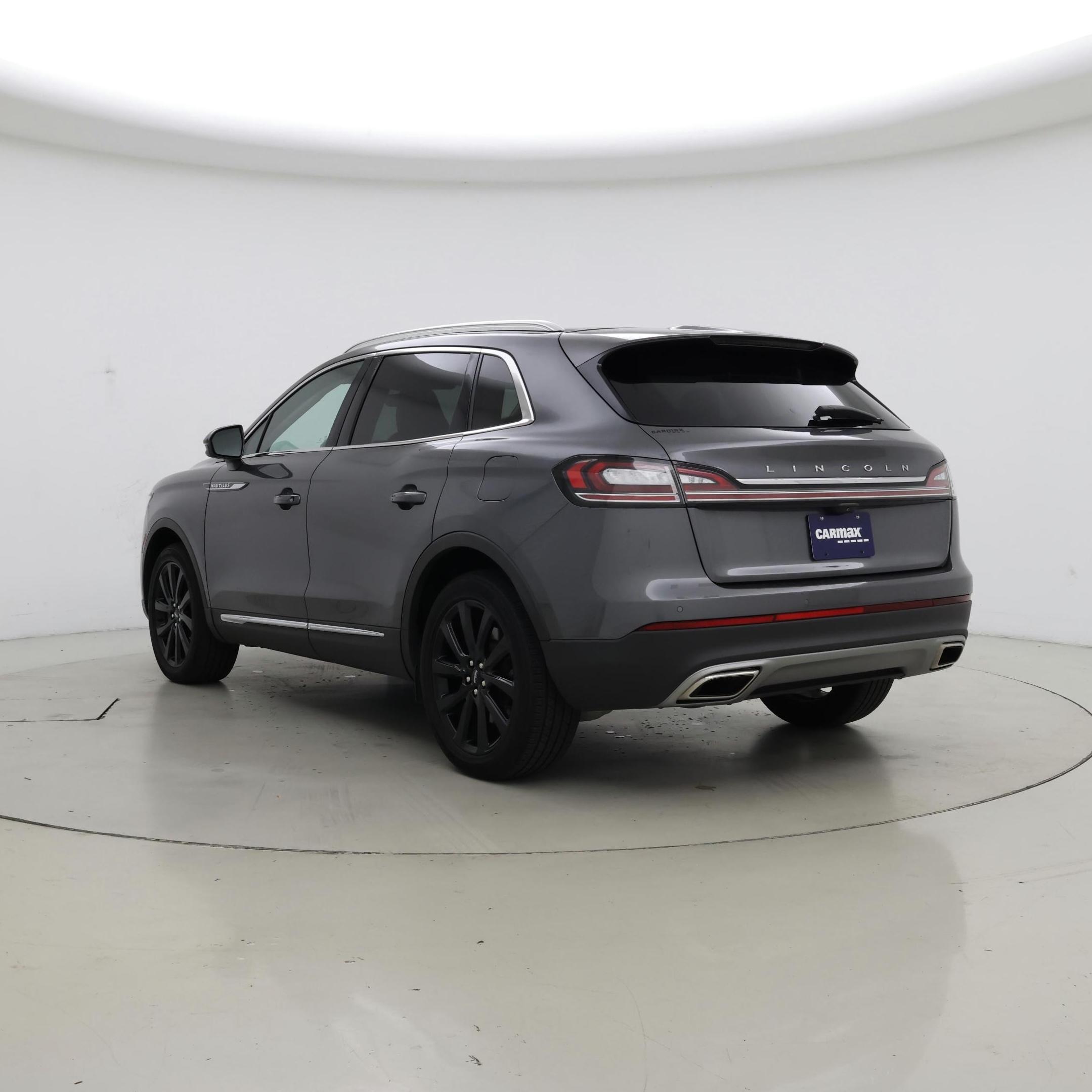 Thumbnail: 2022 Lincoln Nautilus - 2