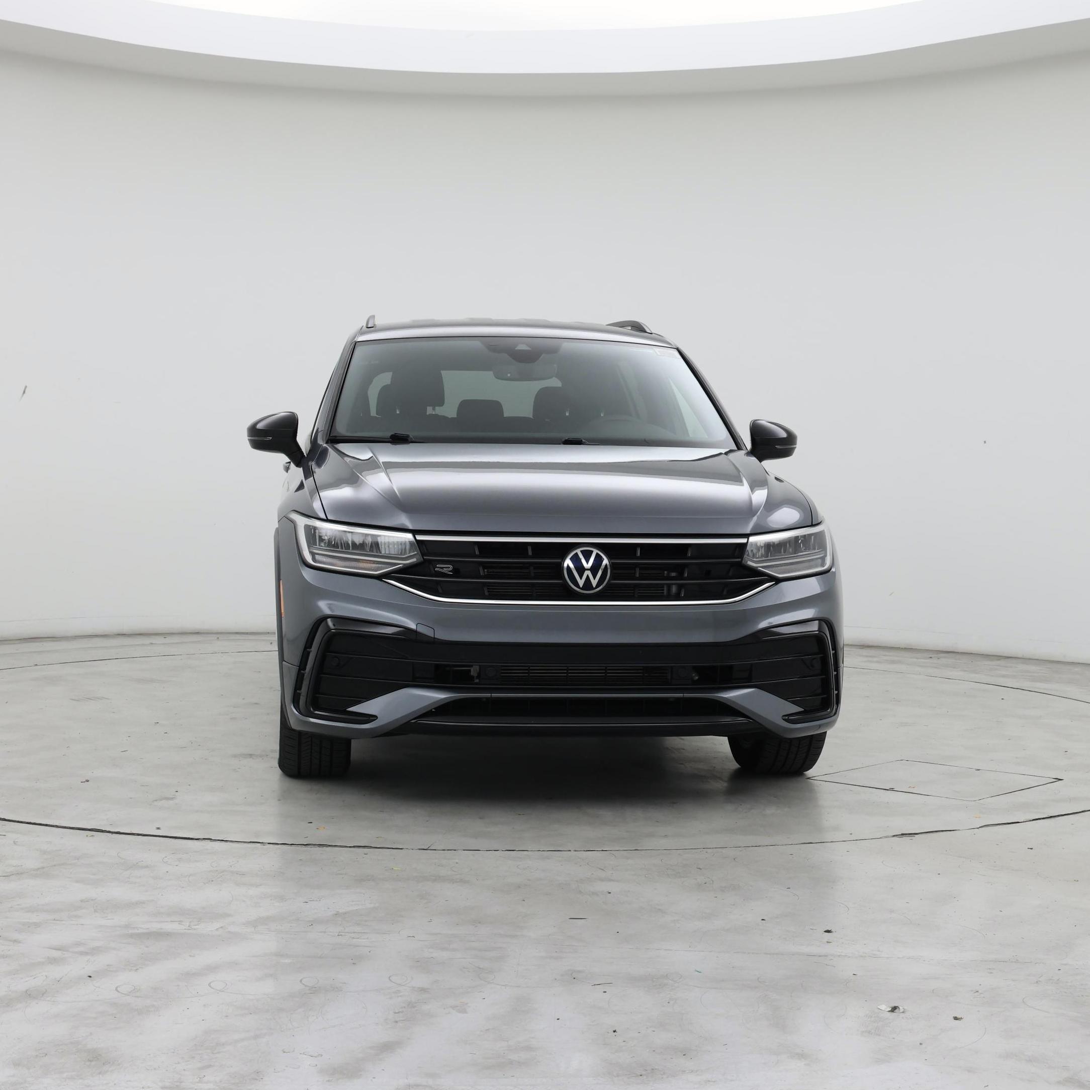Thumbnail: 2022 Volkswagen Tiguan - 5