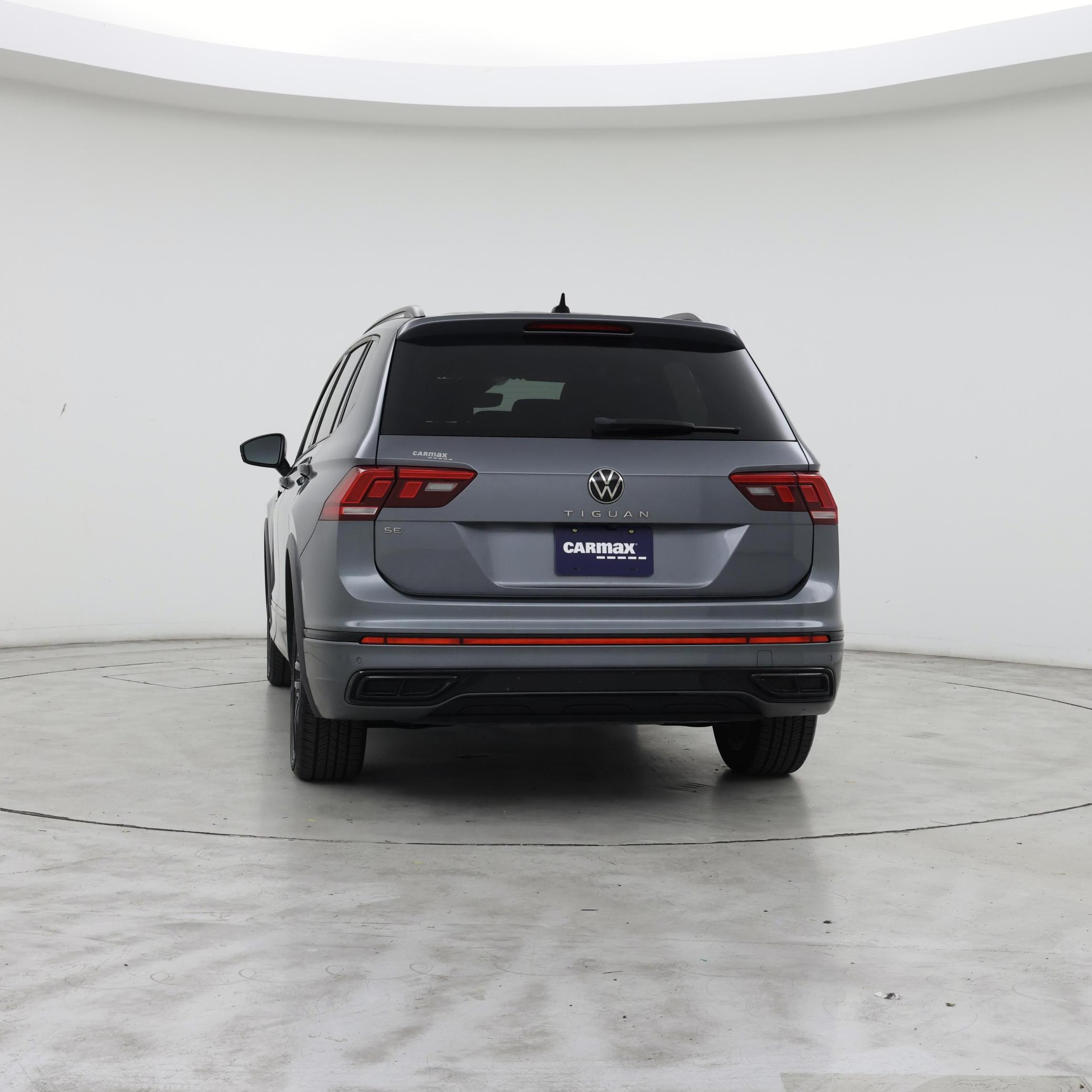 Thumbnail: 2022 Volkswagen Tiguan - 6