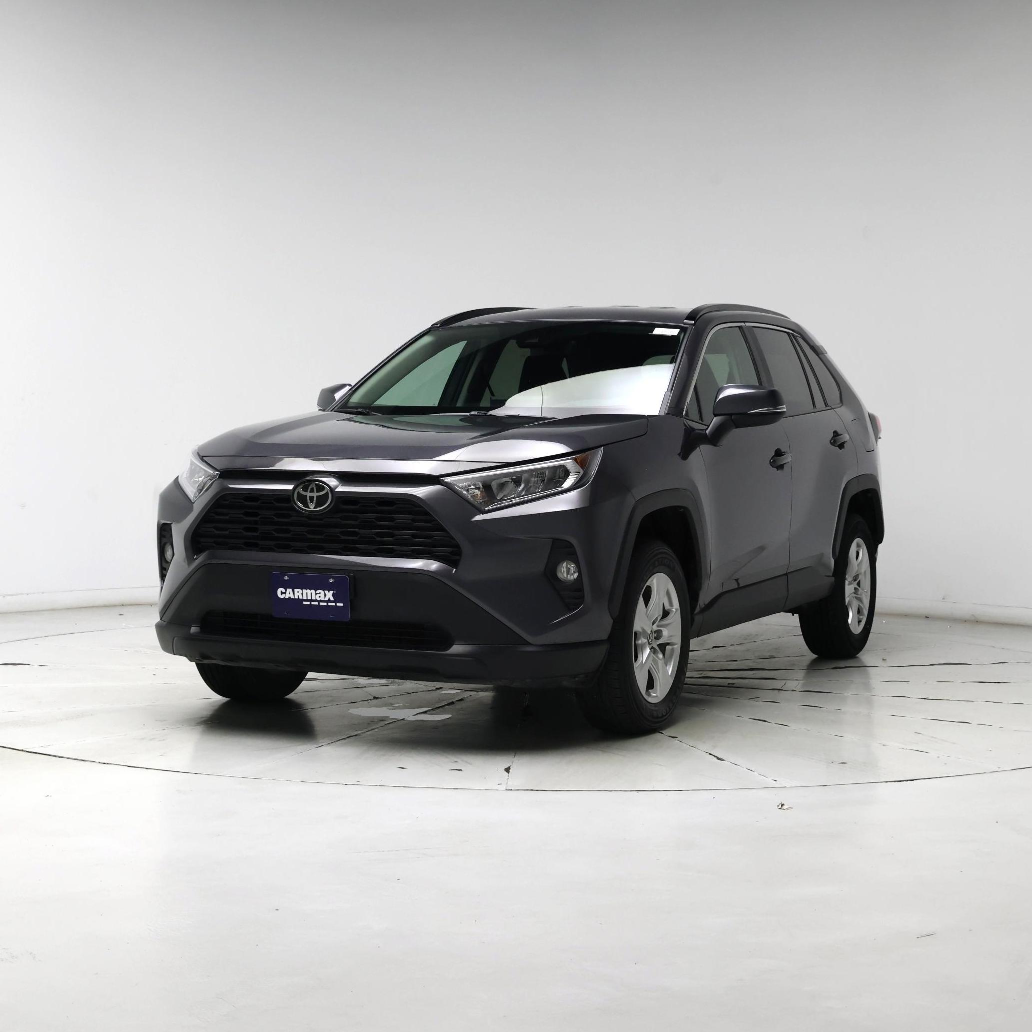 Thumbnail: 2021 Toyota RAV4 - 4