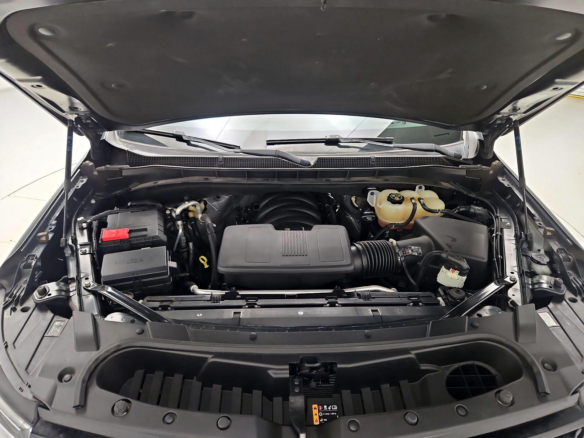 Thumbnail: 2022 Chevrolet Suburban - 19