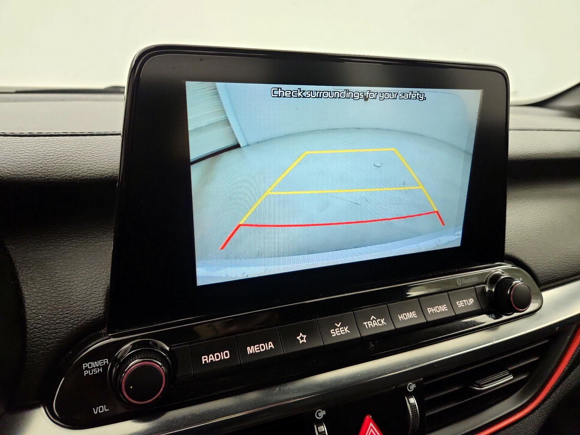 Thumbnail: 2021 Kia Forte - 14