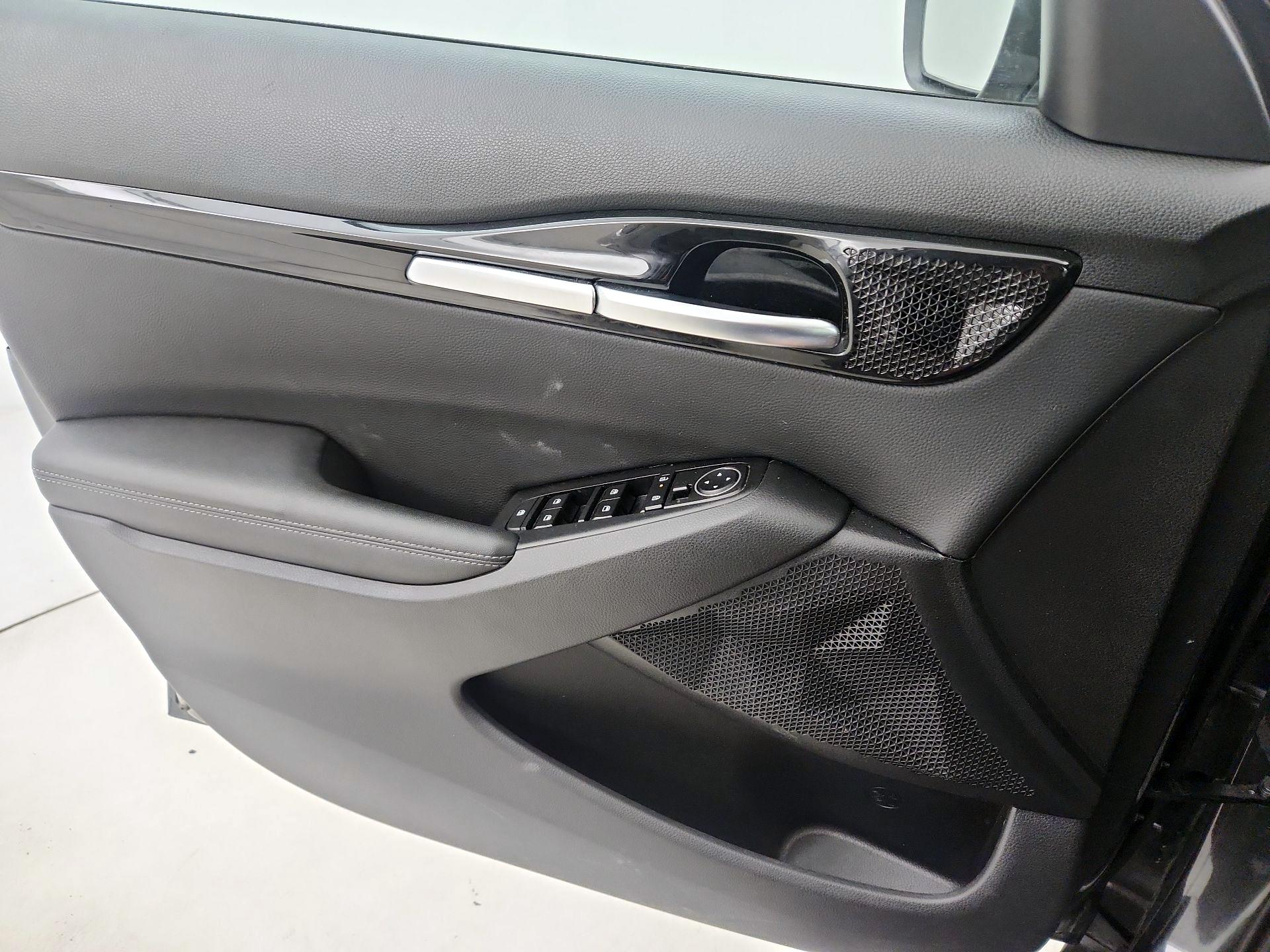 Thumbnail: 2024 Kia Seltos - 12