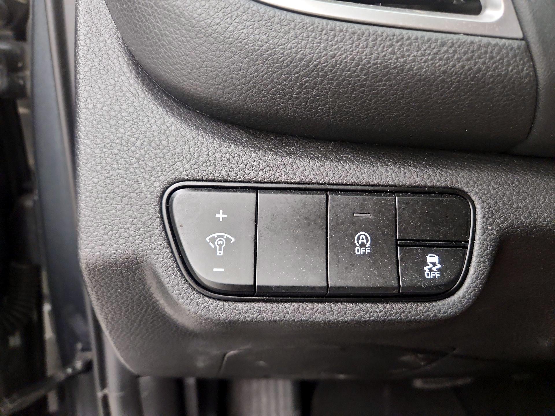 Thumbnail: 2024 Kia Seltos - 13