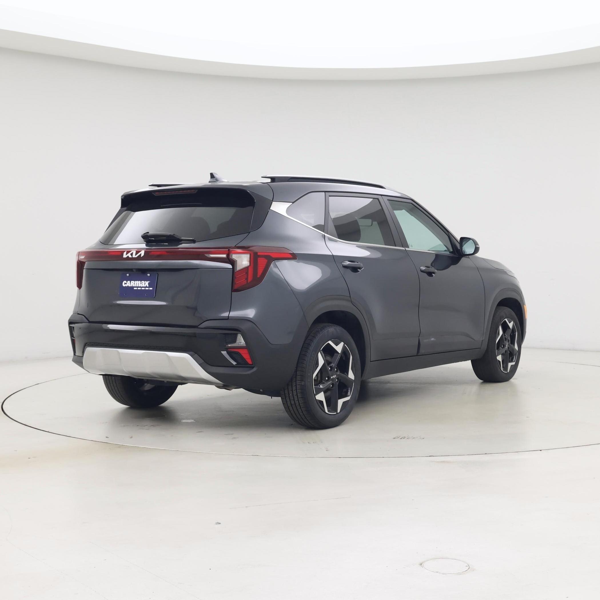 Thumbnail: 2024 Kia Seltos - 8