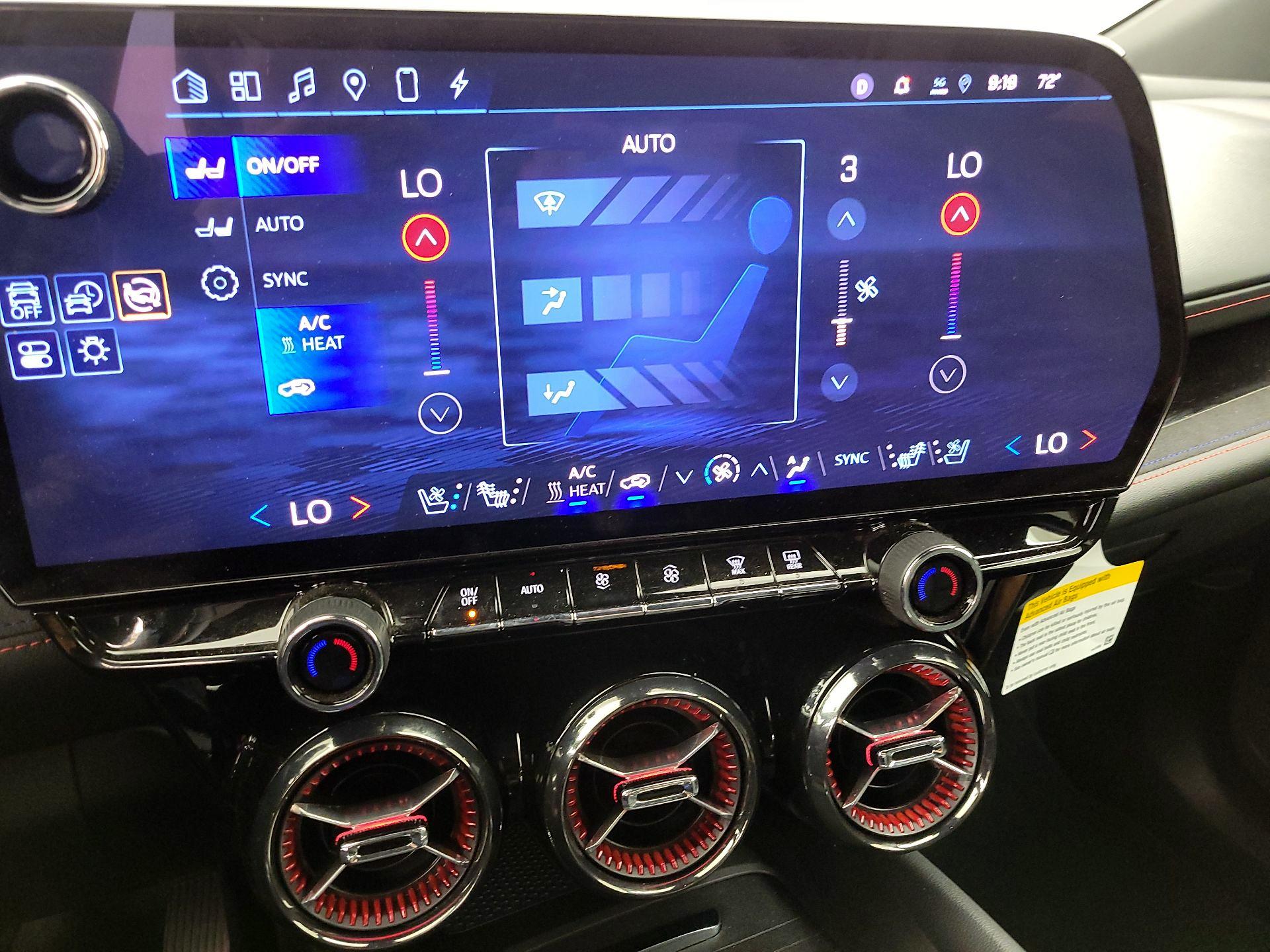 Thumbnail: 2024 Chevrolet Blazer EV - 16