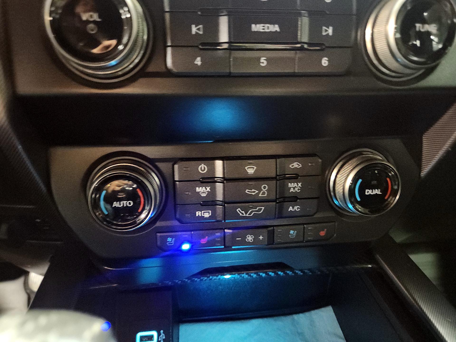 Thumbnail: 2019 Ford F-150 - 14