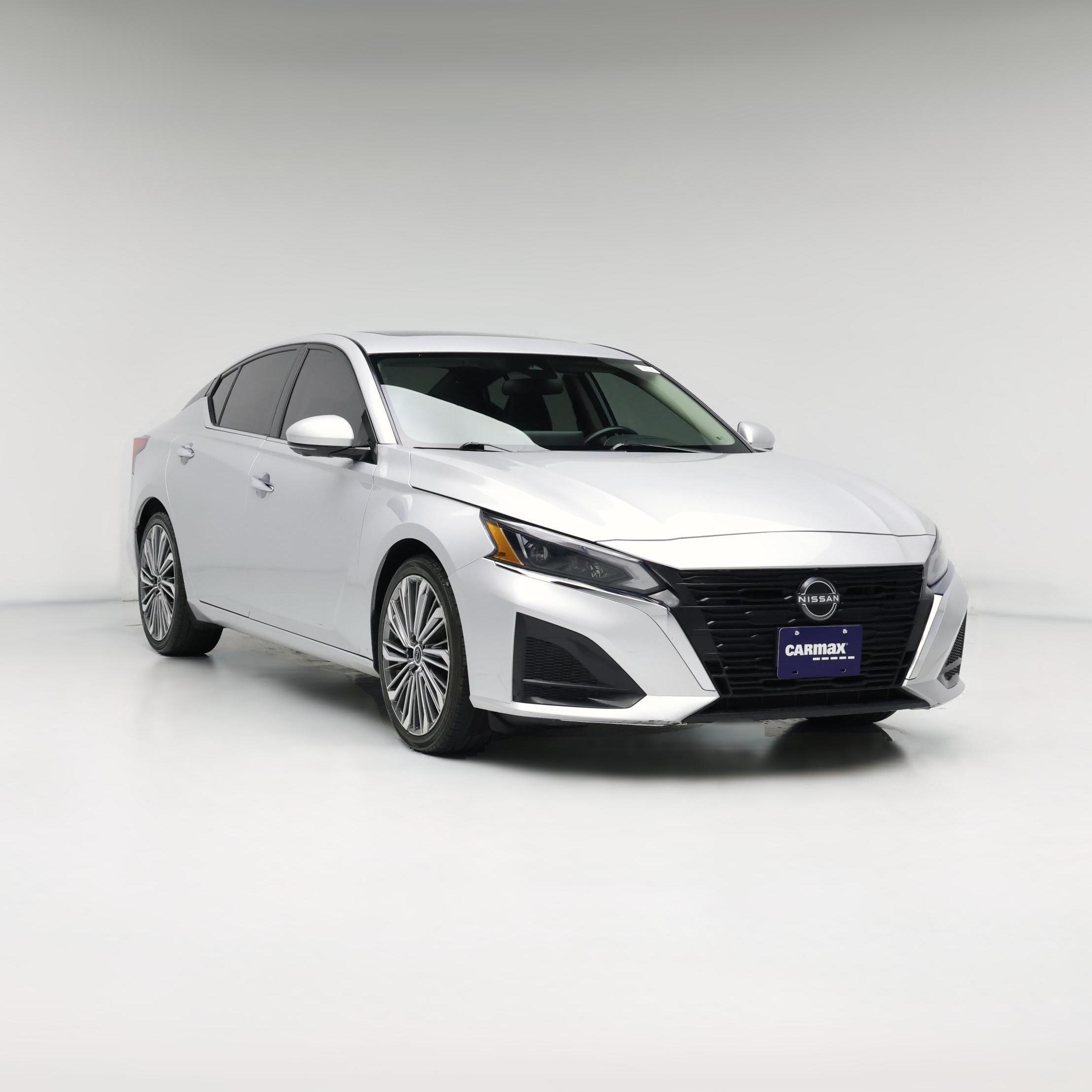 Thumbnail: 2023 Nissan Altima - 1