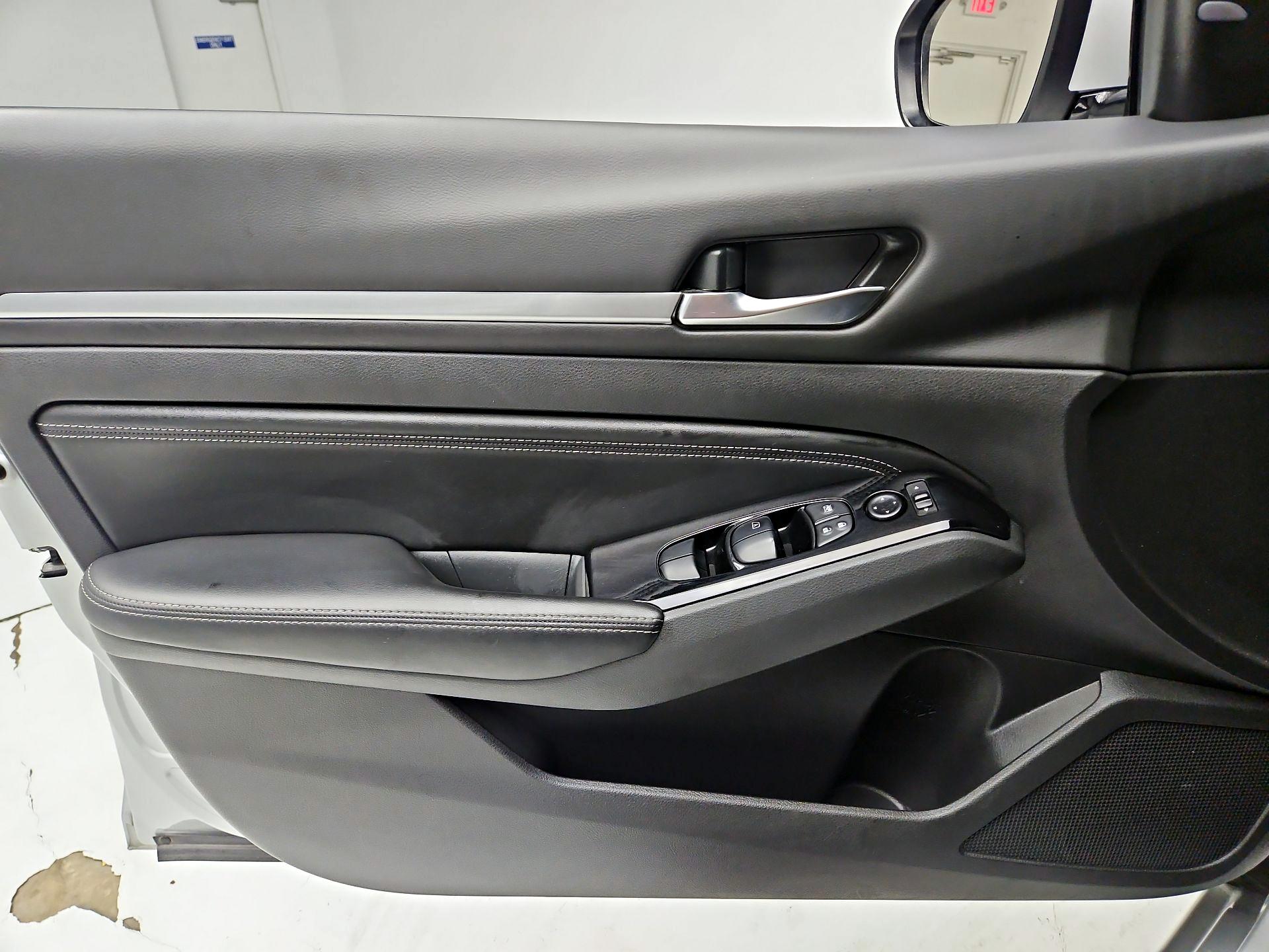 Thumbnail: 2023 Nissan Altima - 12