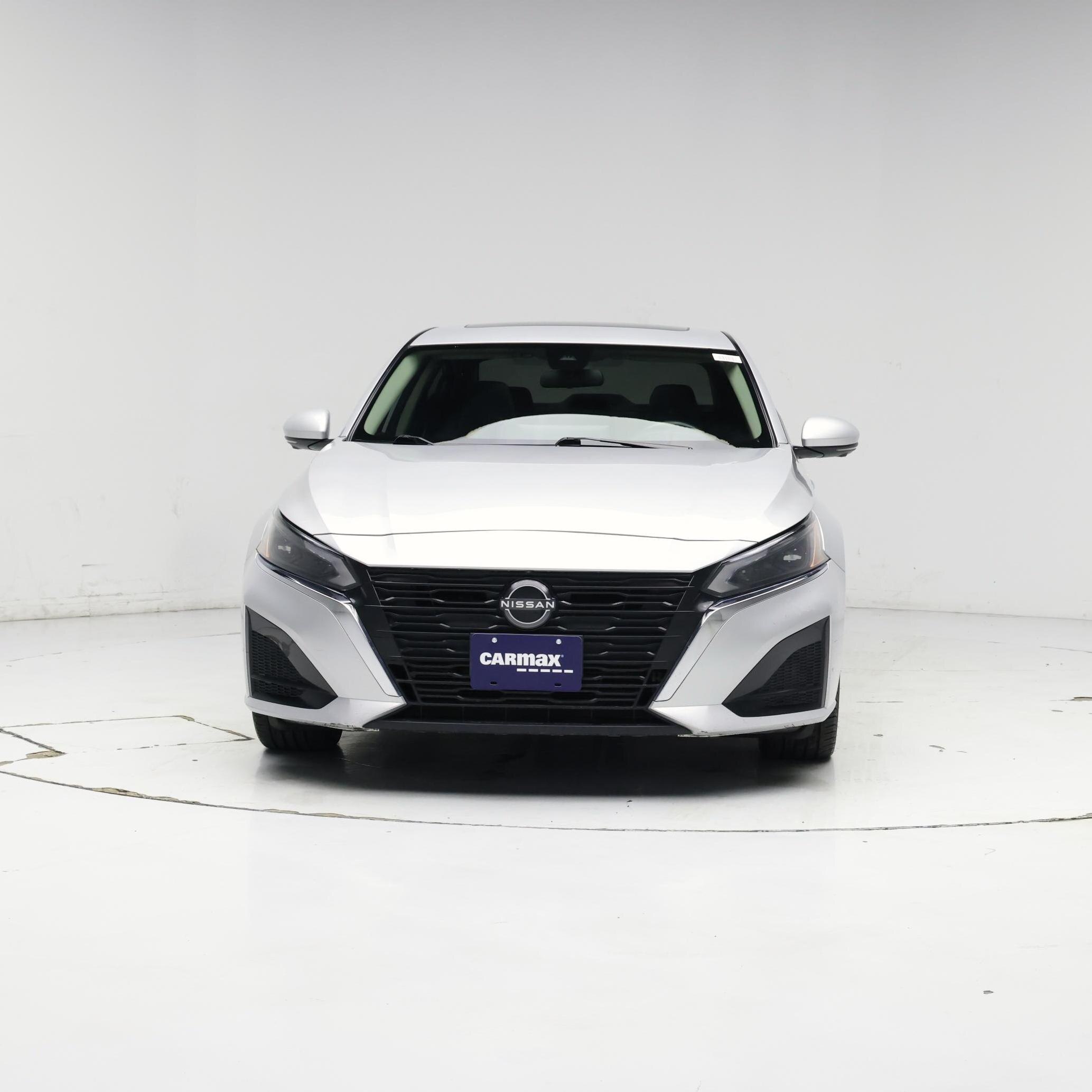 Thumbnail: 2023 Nissan Altima - 5