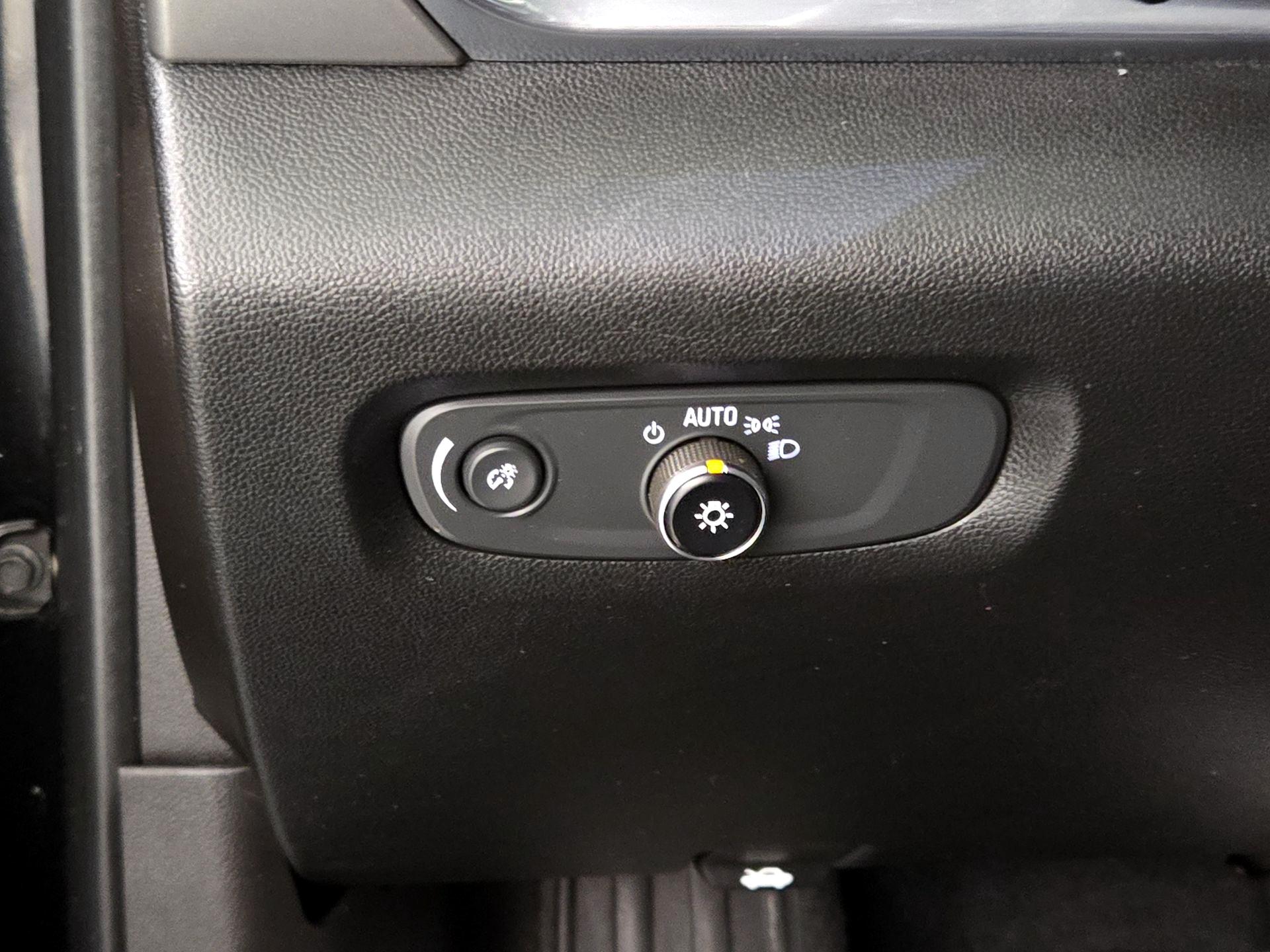 Thumbnail: 2019 Chevrolet Traverse - 13