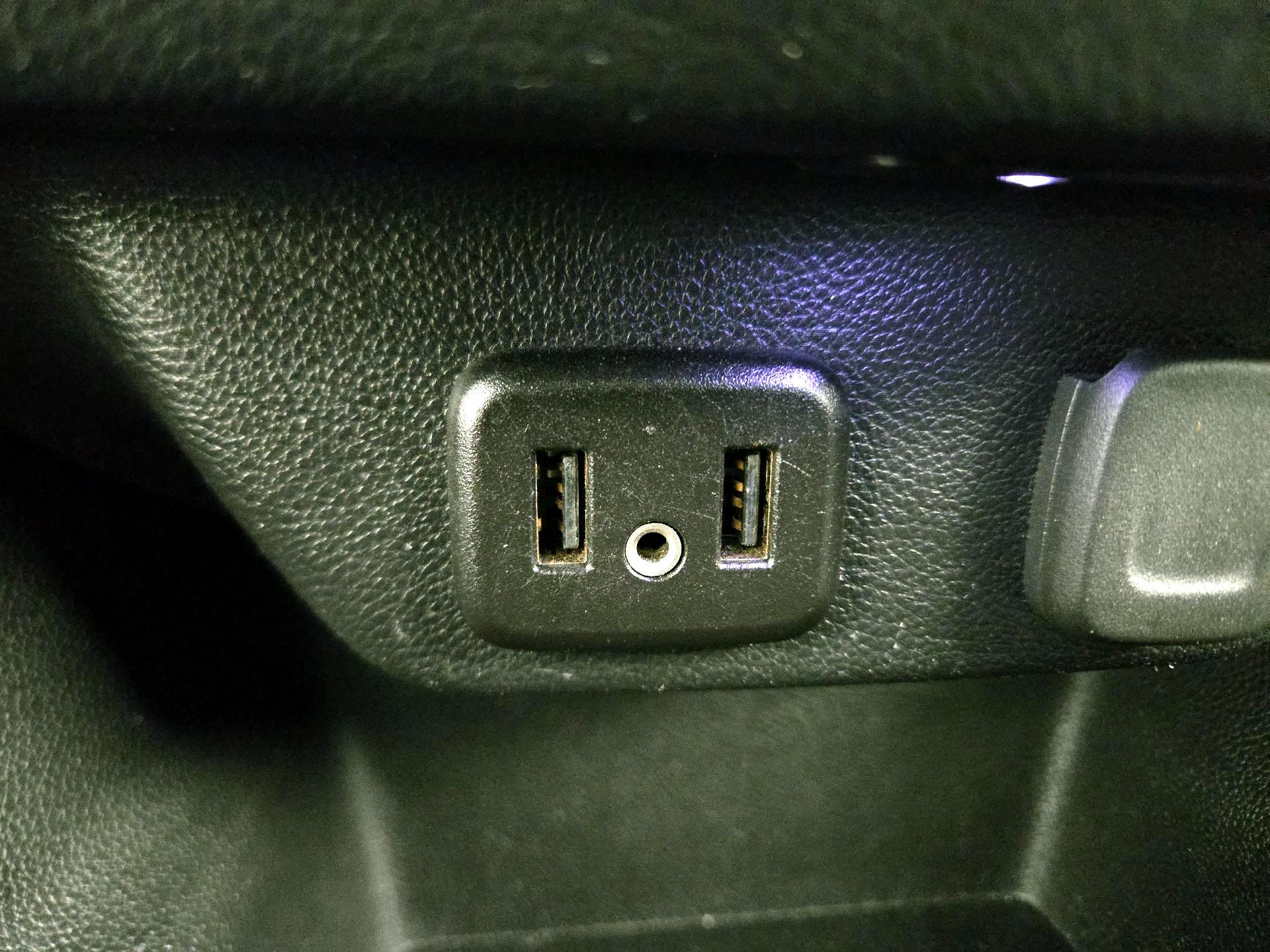 Thumbnail: 2019 Chevrolet Traverse - 18