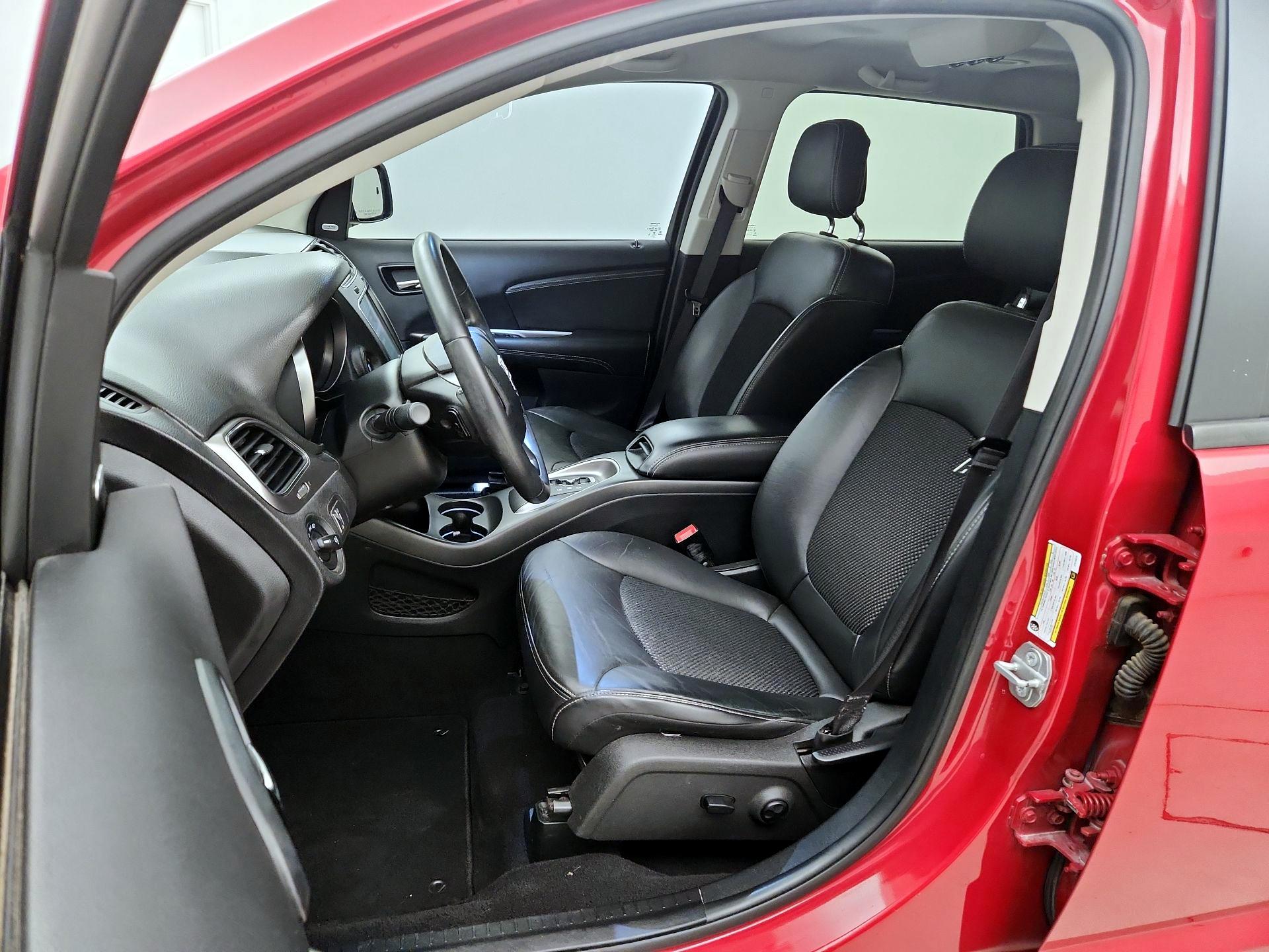 Thumbnail: 2018 Dodge Journey - 11