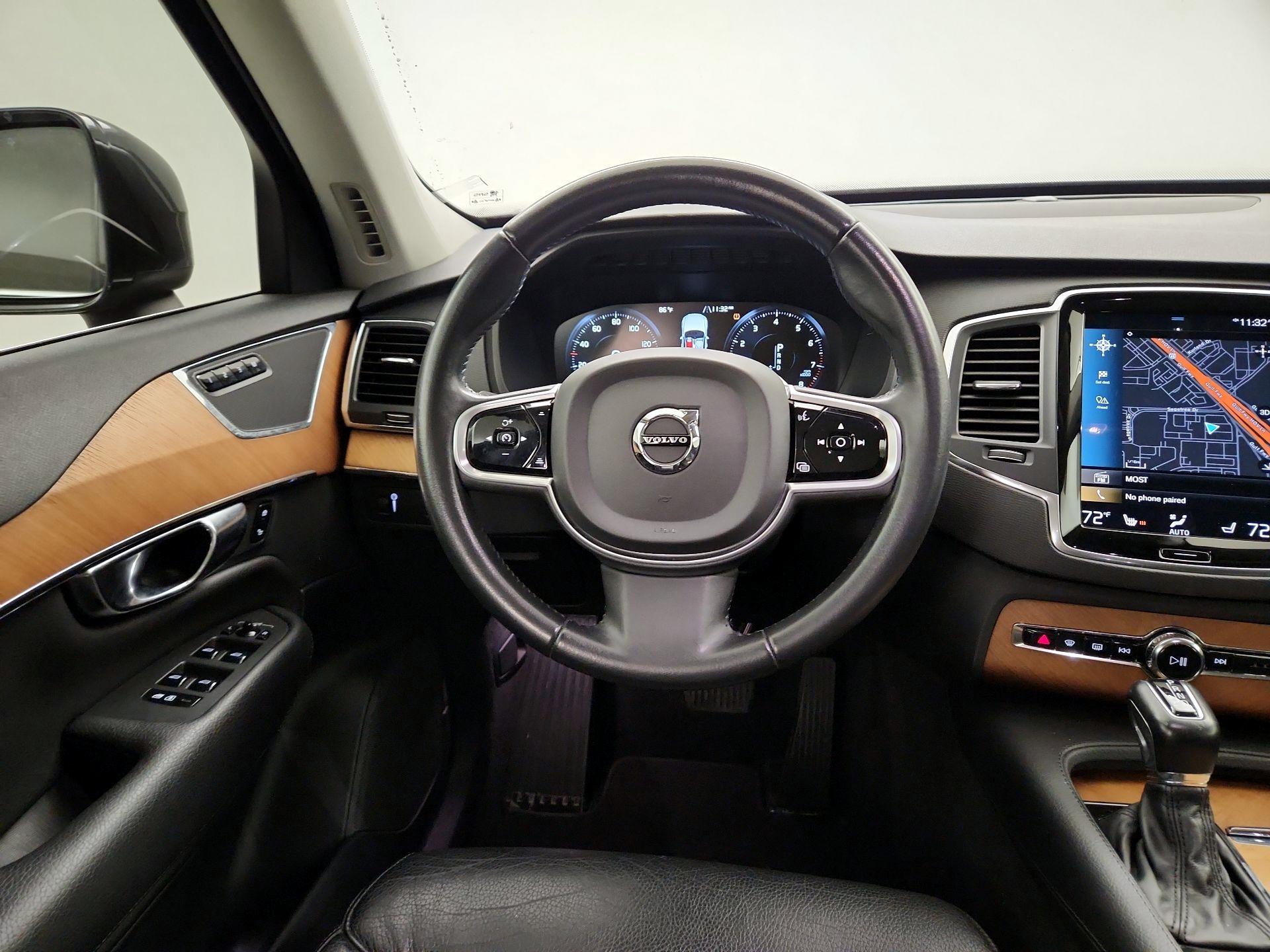 Thumbnail: 2022 Volvo XC90 - 10