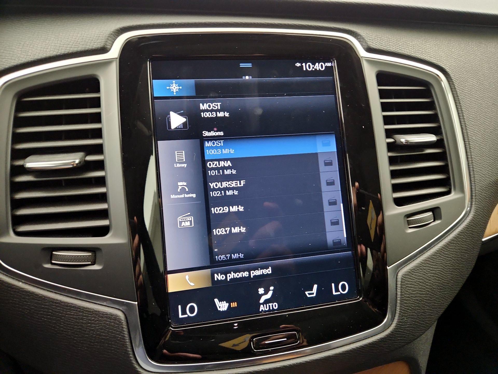 Thumbnail: 2022 Volvo XC90 - 16