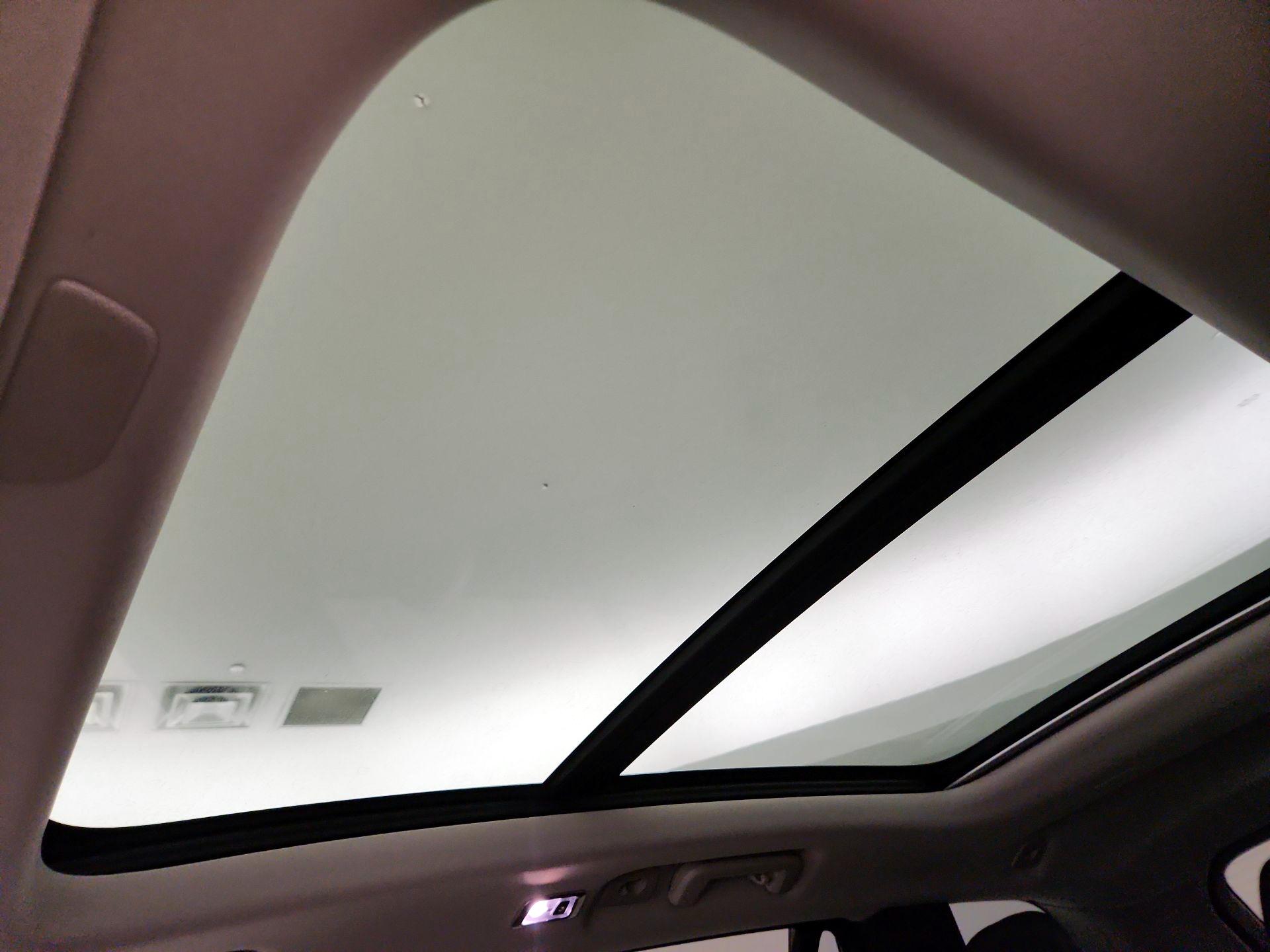 Thumbnail: 2022 Volvo XC90 - 20