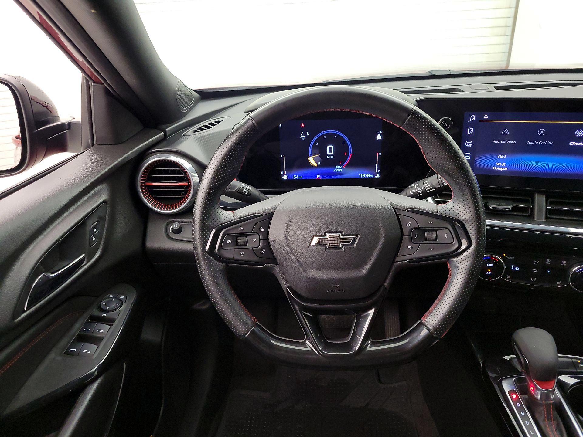 Thumbnail: 2025 Chevrolet Trax - 10