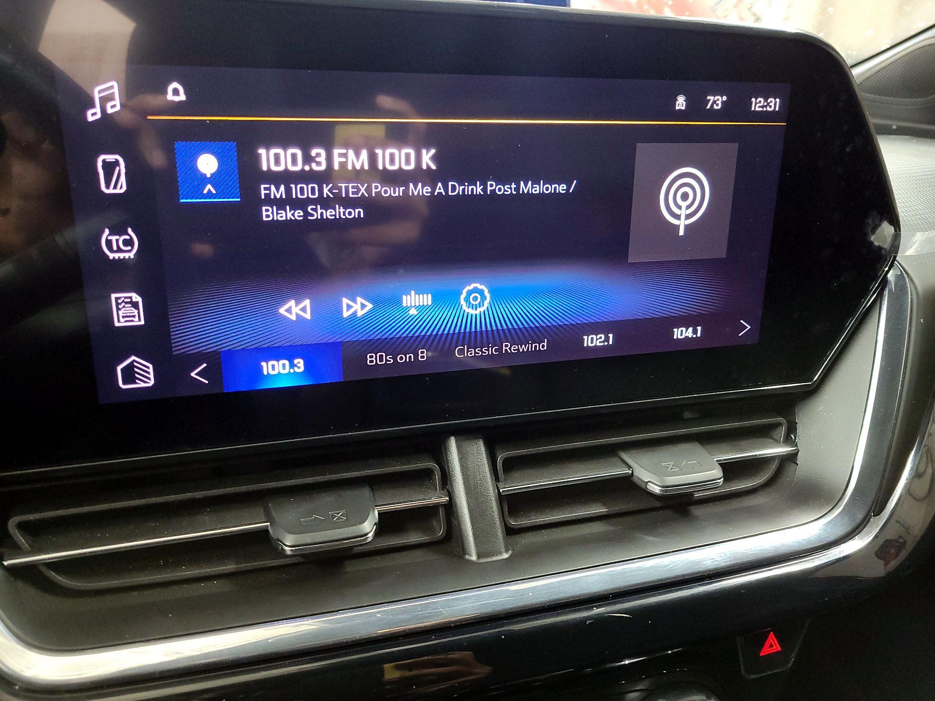 Thumbnail: 2025 Chevrolet Trax - 15