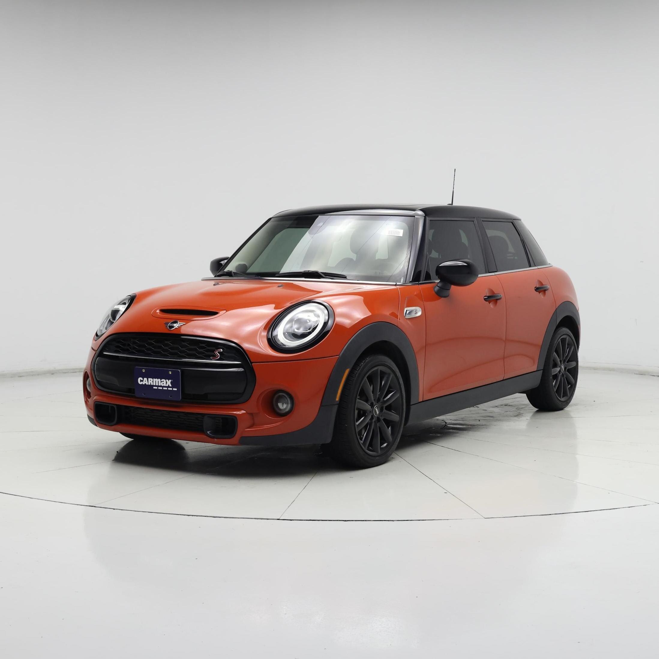 Thumbnail: 2021 MINI Cooper Hardtop - 4