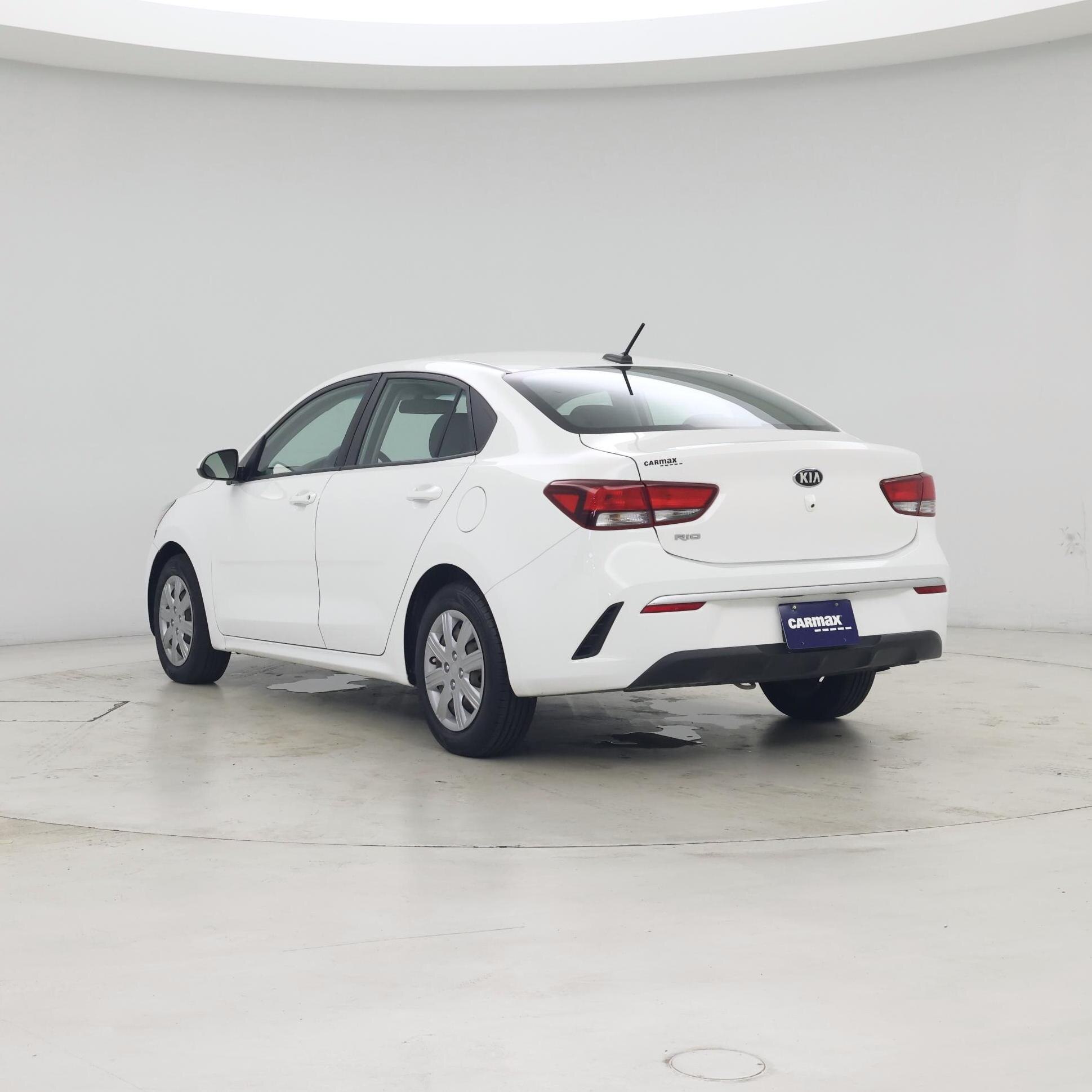 Thumbnail: 2021 Kia Rio - 2