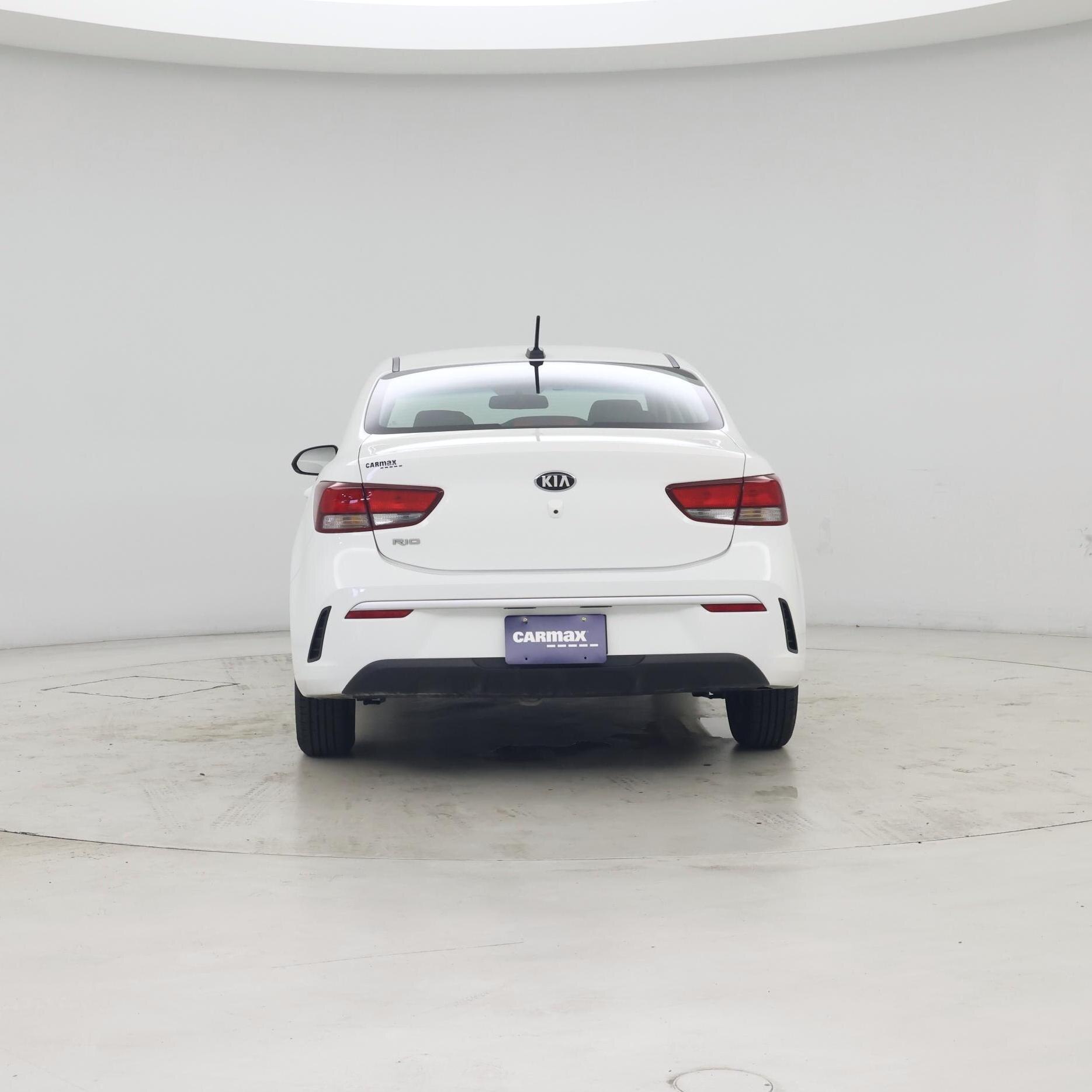 Thumbnail: 2021 Kia Rio - 6