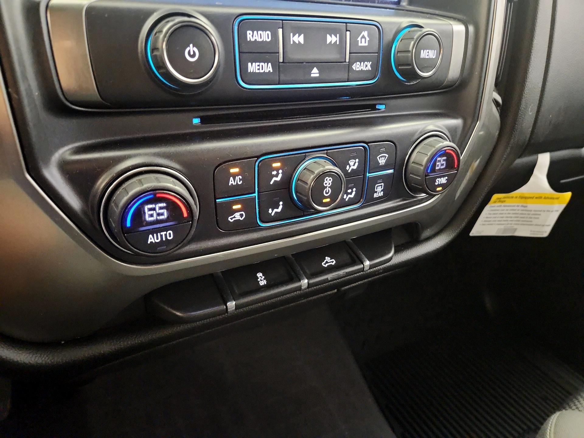 Thumbnail: 2018 Chevrolet Silverado 1500 - 16