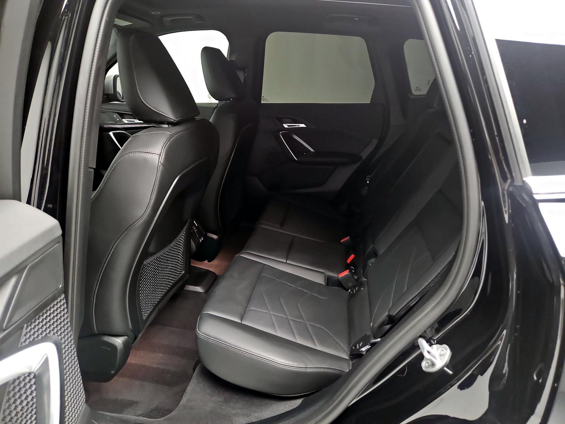 Thumbnail: 2024 BMW X1 - 20