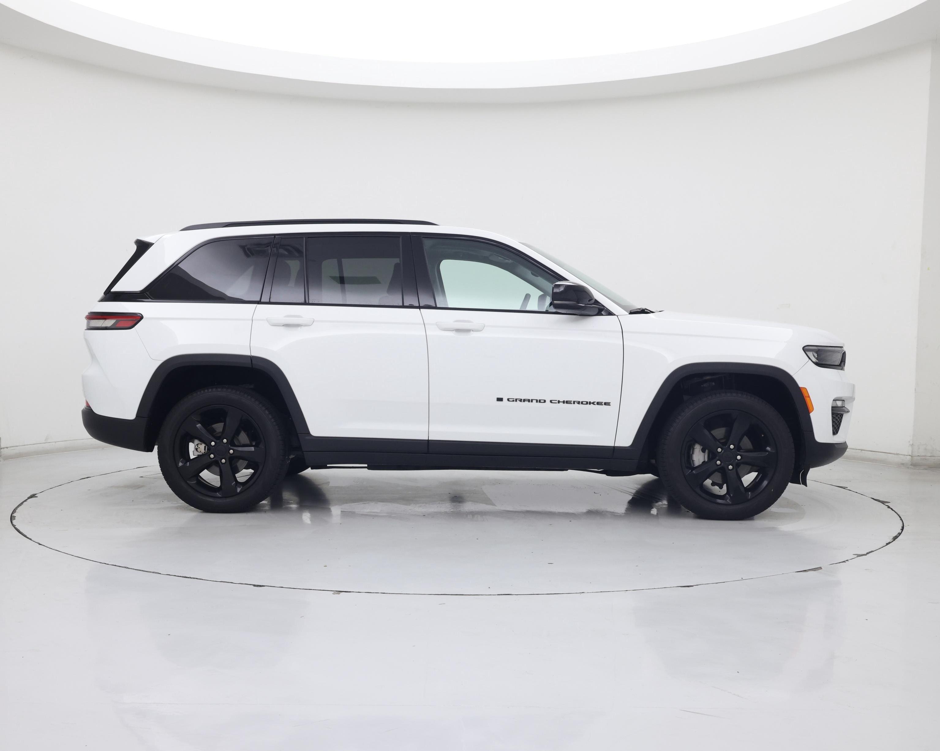 Thumbnail: 2024 Jeep Grand Cherokee - 7