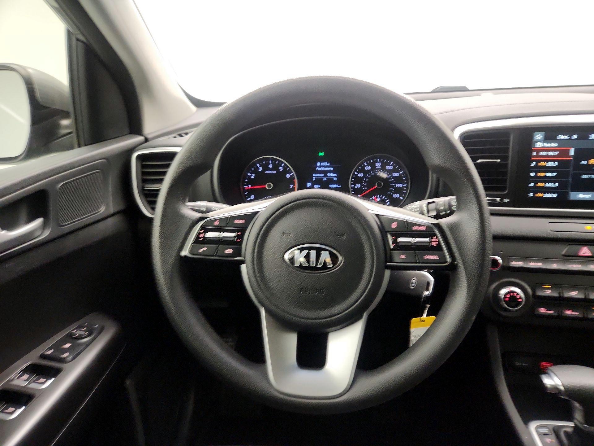 Thumbnail: 2021 Kia Sportage - 10