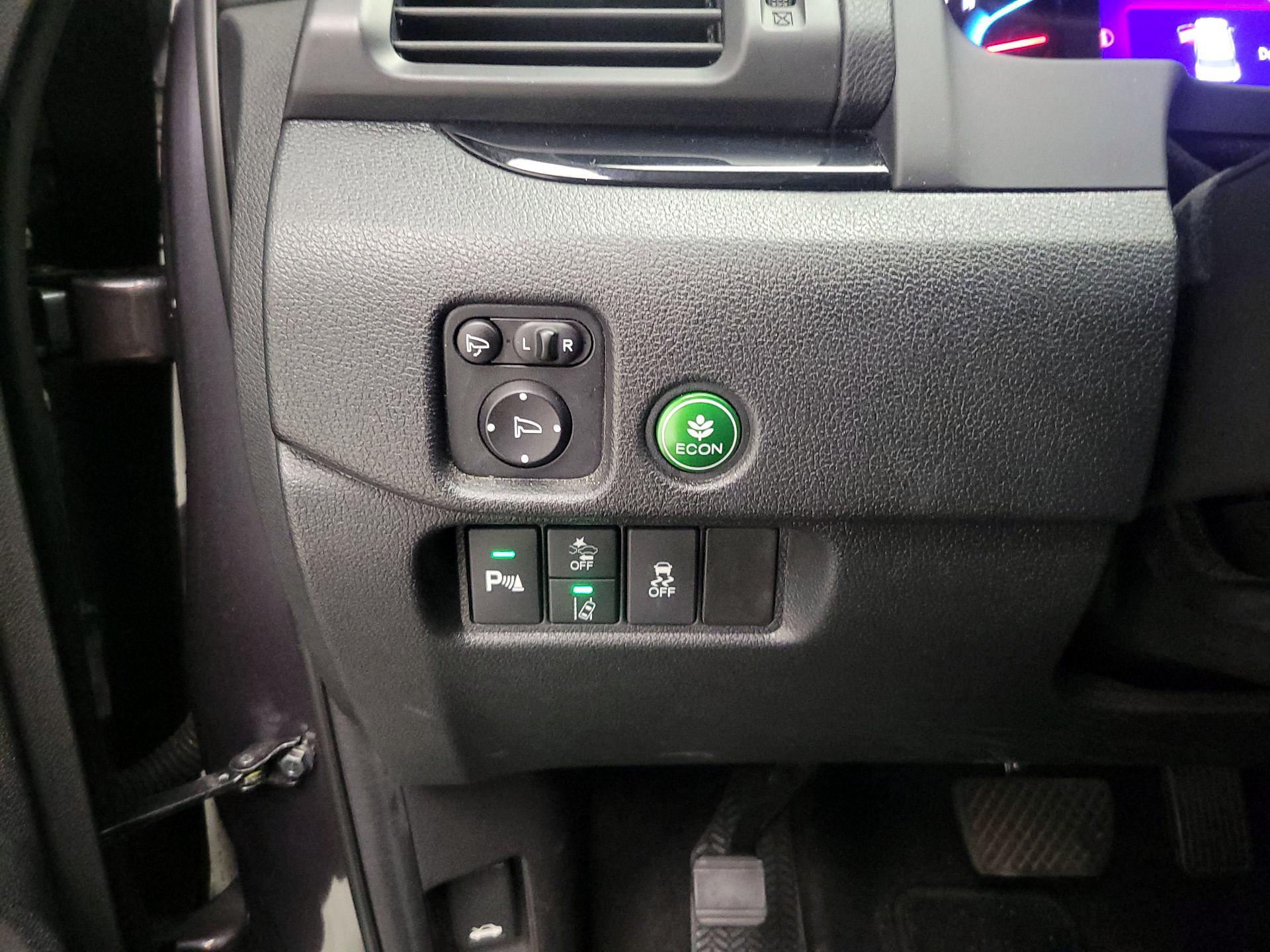 Thumbnail: 2022 Honda Pilot - 13