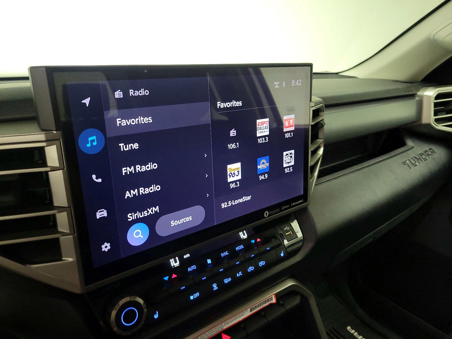 Thumbnail: 2022 Toyota Tundra - 15