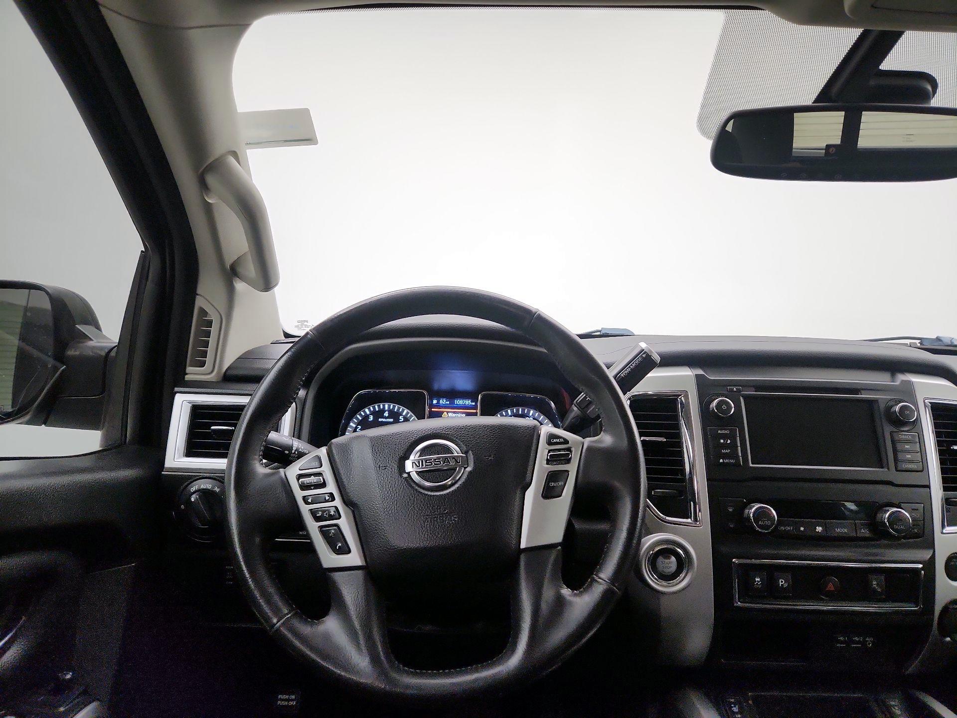 Thumbnail: 2019 Nissan Titan - 10