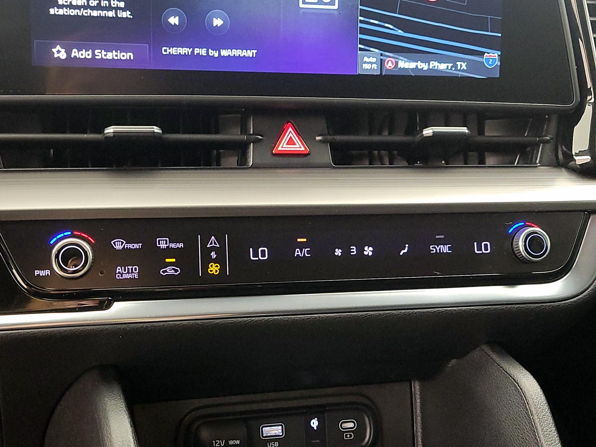 Thumbnail: 2023 Kia Sportage - 17