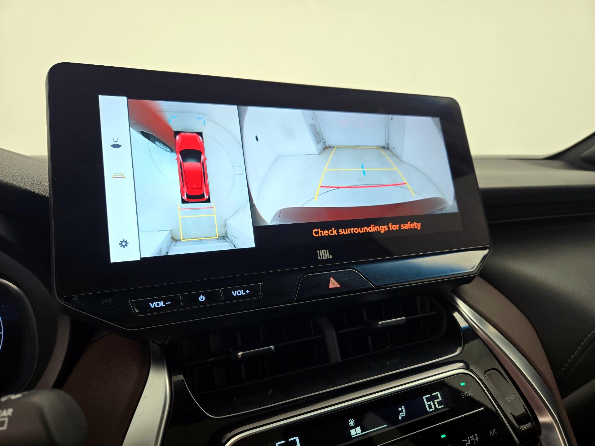 Thumbnail: 2024 Toyota Venza - 14