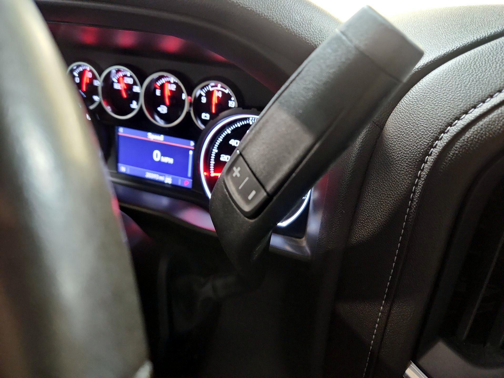 Thumbnail: 2021 Chevrolet Silverado 1500 - 17