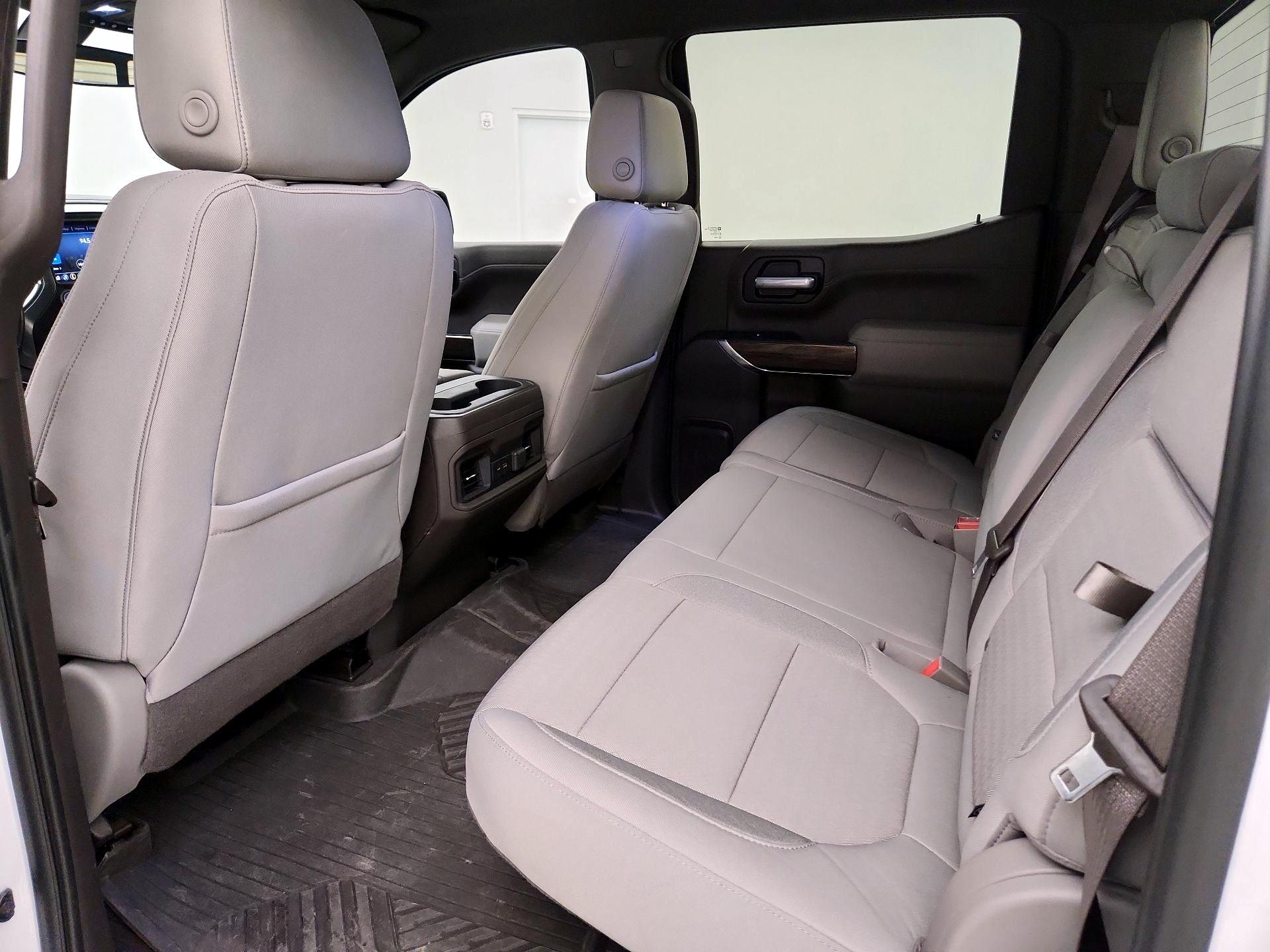 Thumbnail: 2021 Chevrolet Silverado 1500 - 19