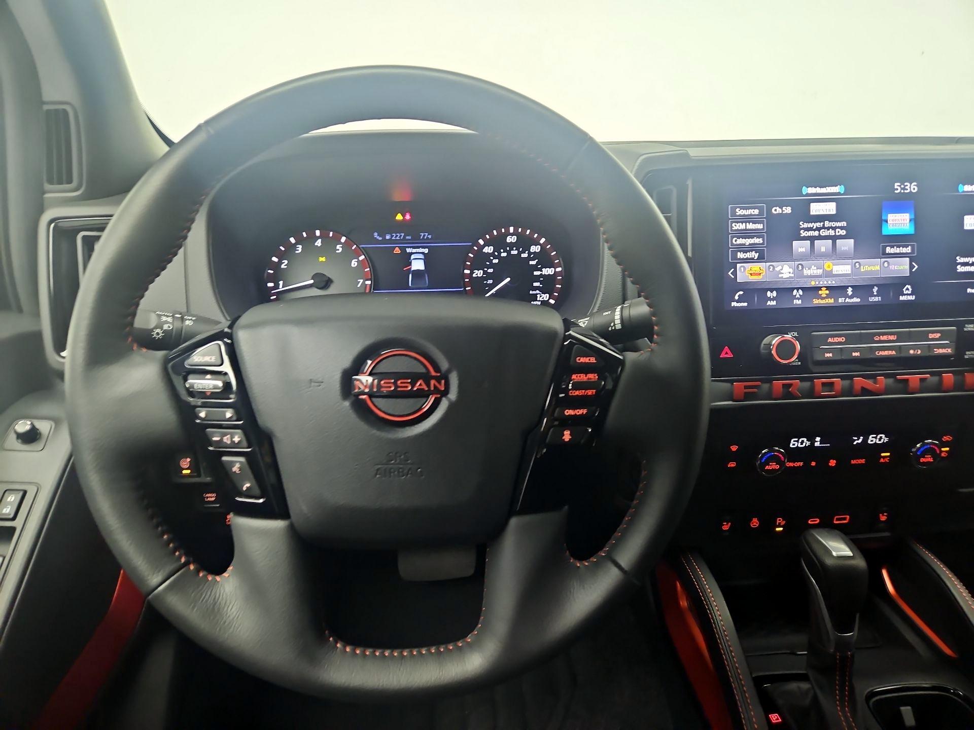 Thumbnail: 2025 Nissan Frontier - 10