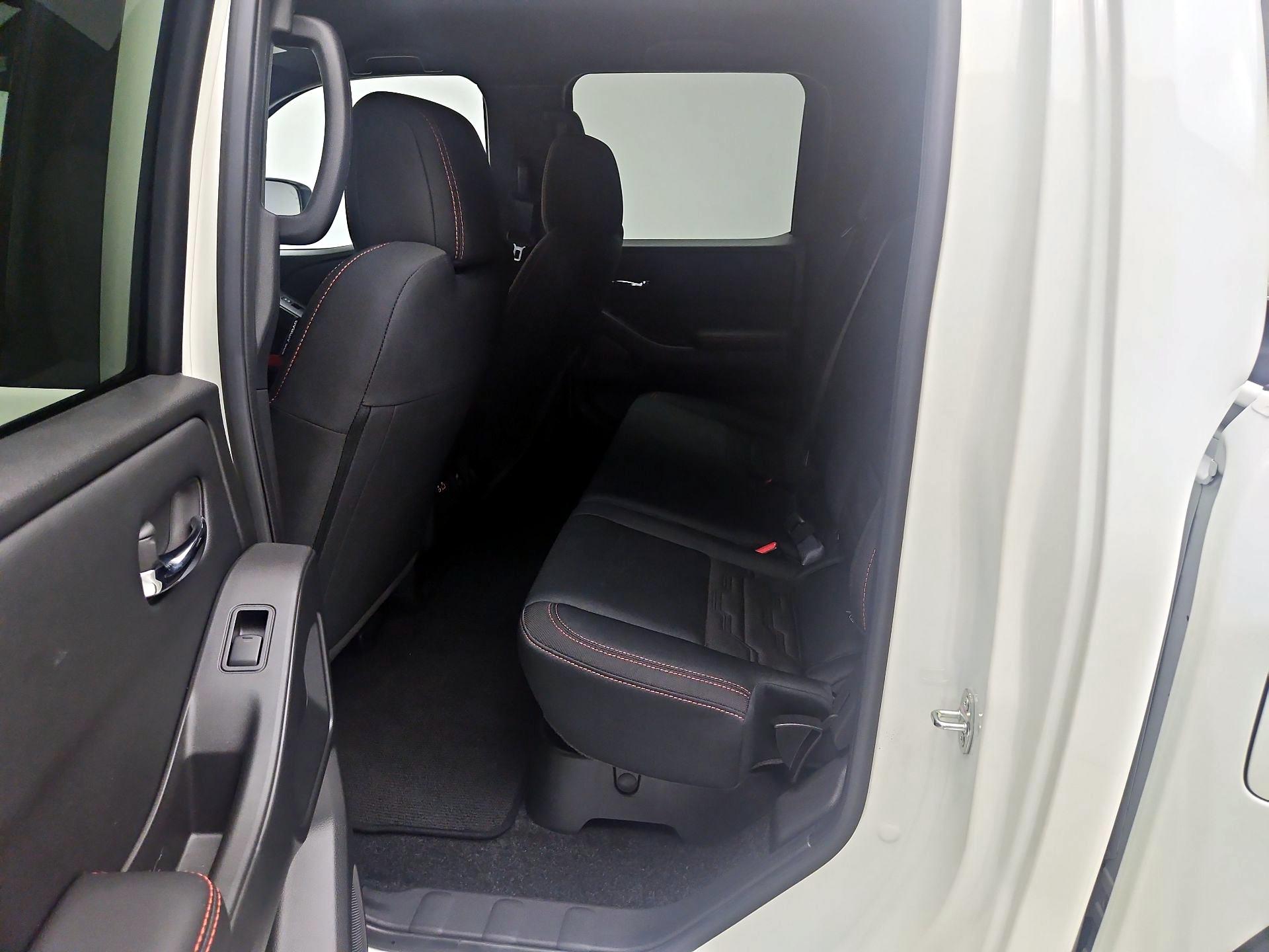 Thumbnail: 2025 Nissan Frontier - 19