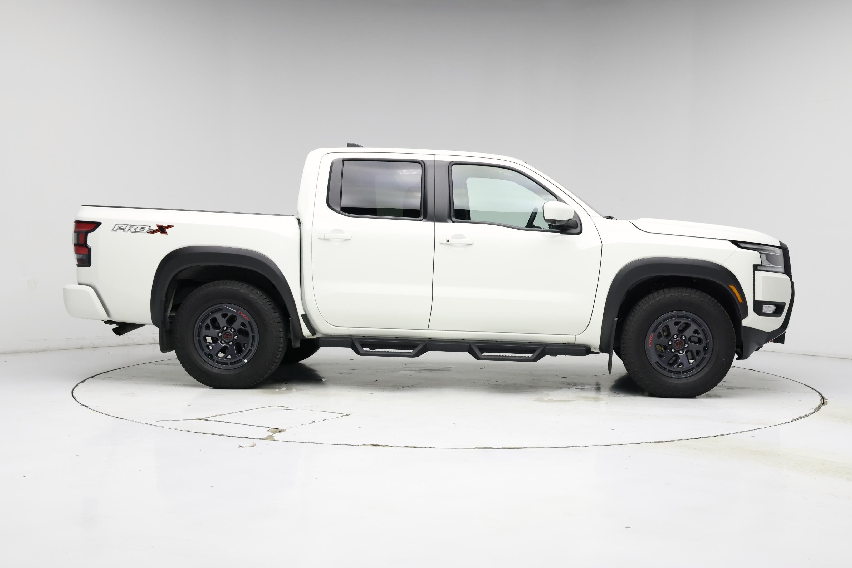 Thumbnail: 2025 Nissan Frontier - 7
